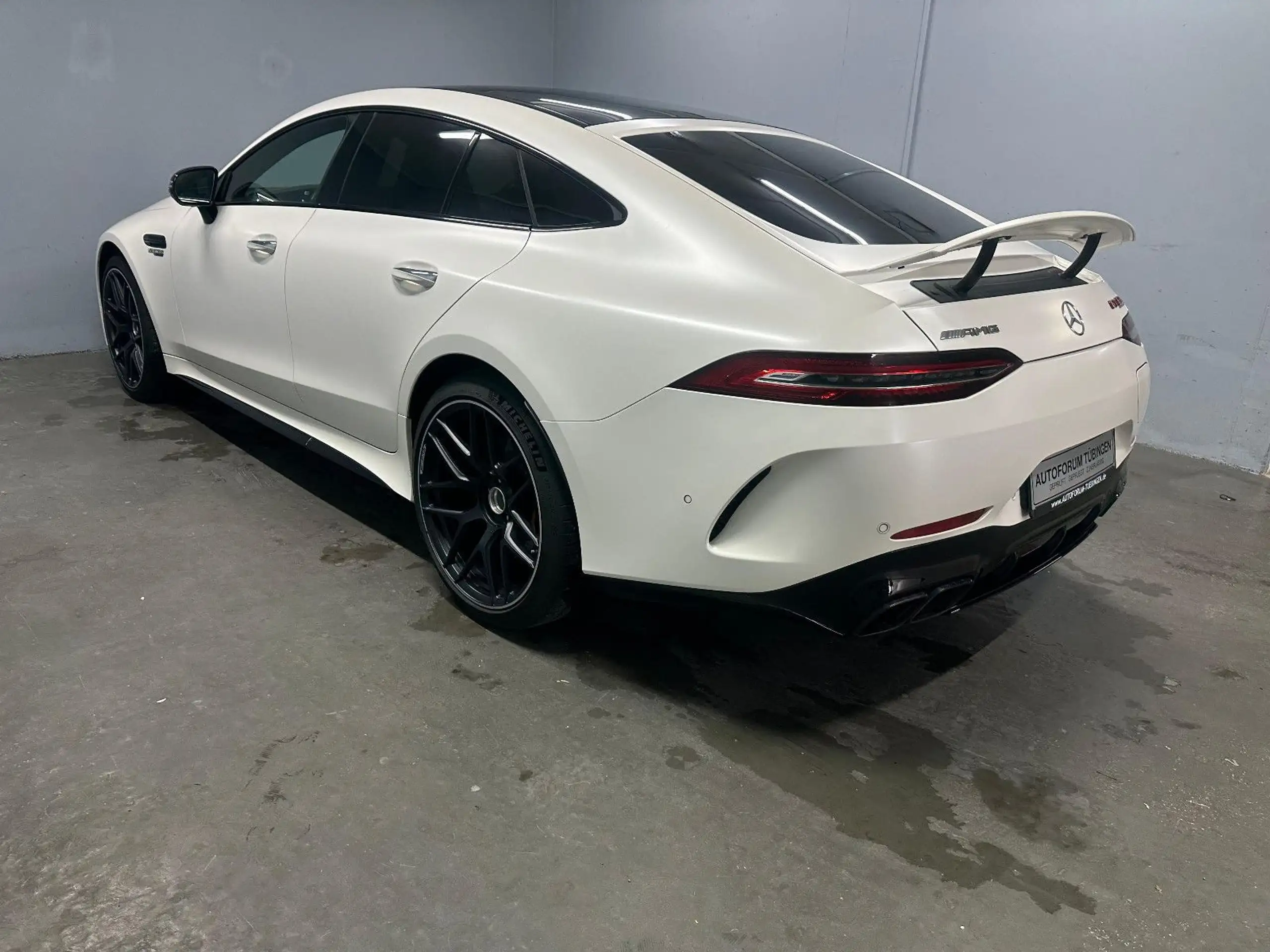 Mercedes-Benz - AMG GT