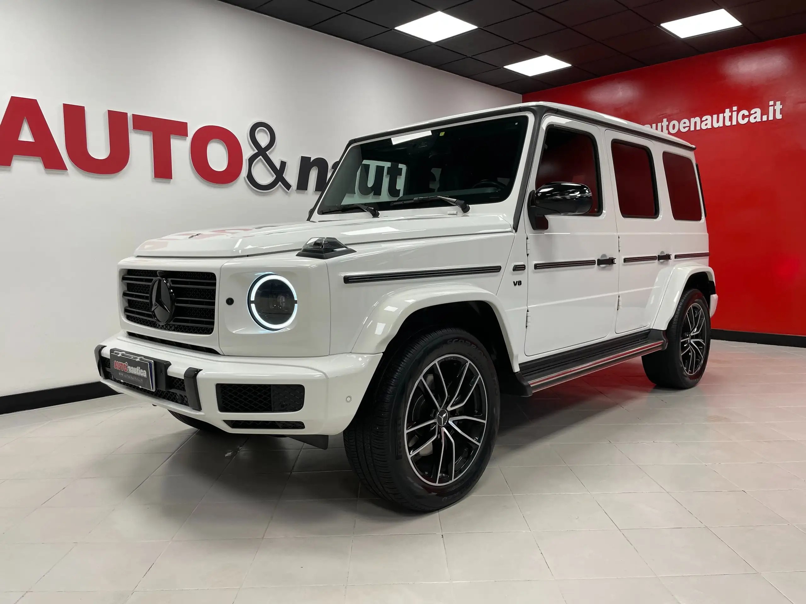 Mercedes-Benz - G 500