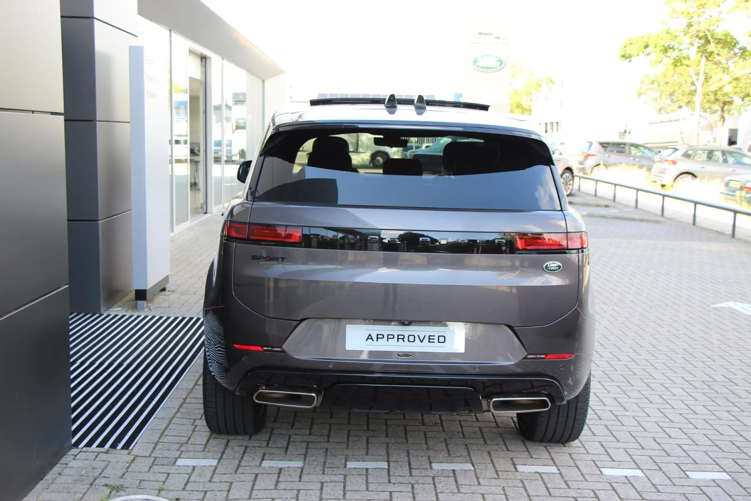 Land Rover - Range Rover Sport