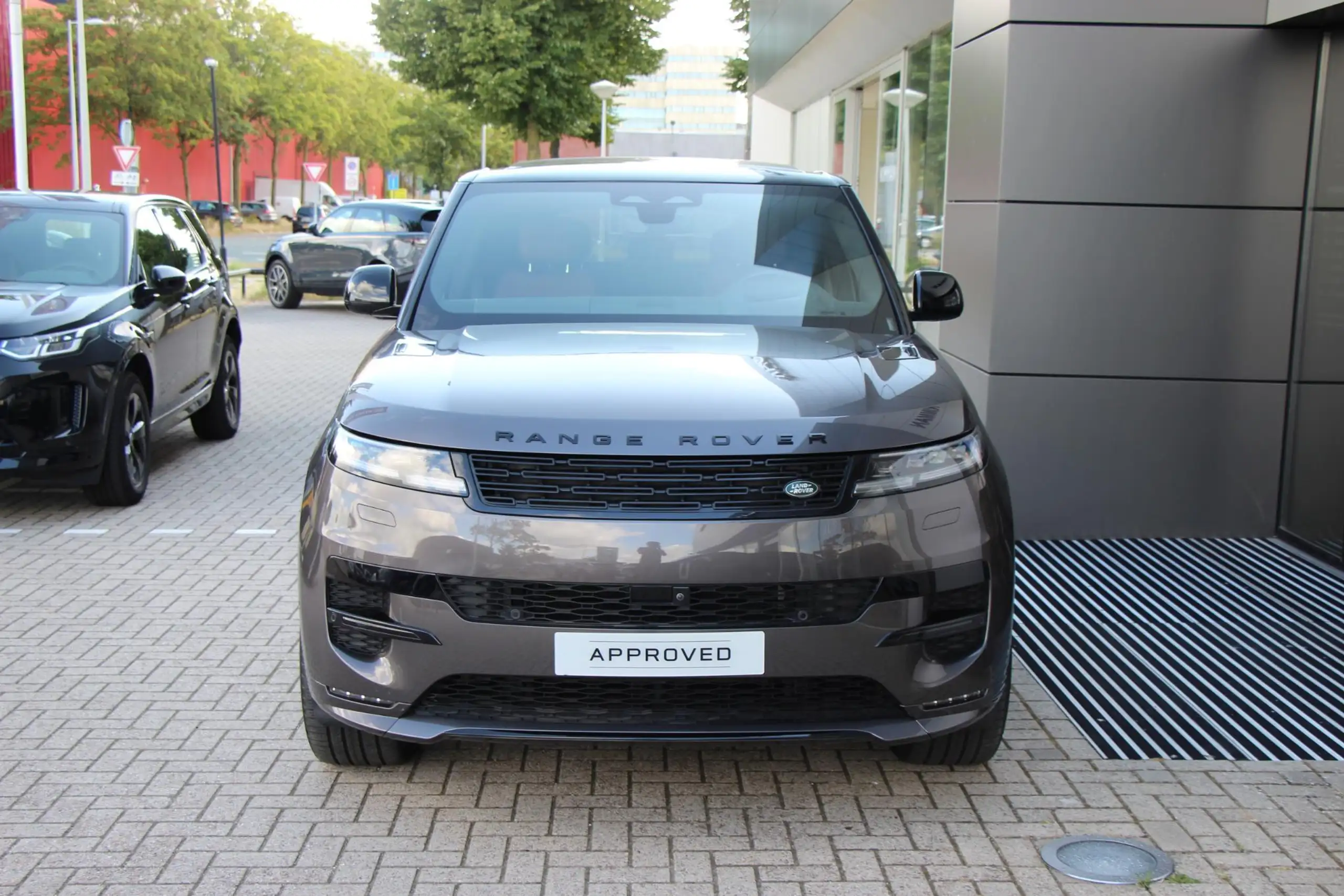 Land Rover - Range Rover Sport