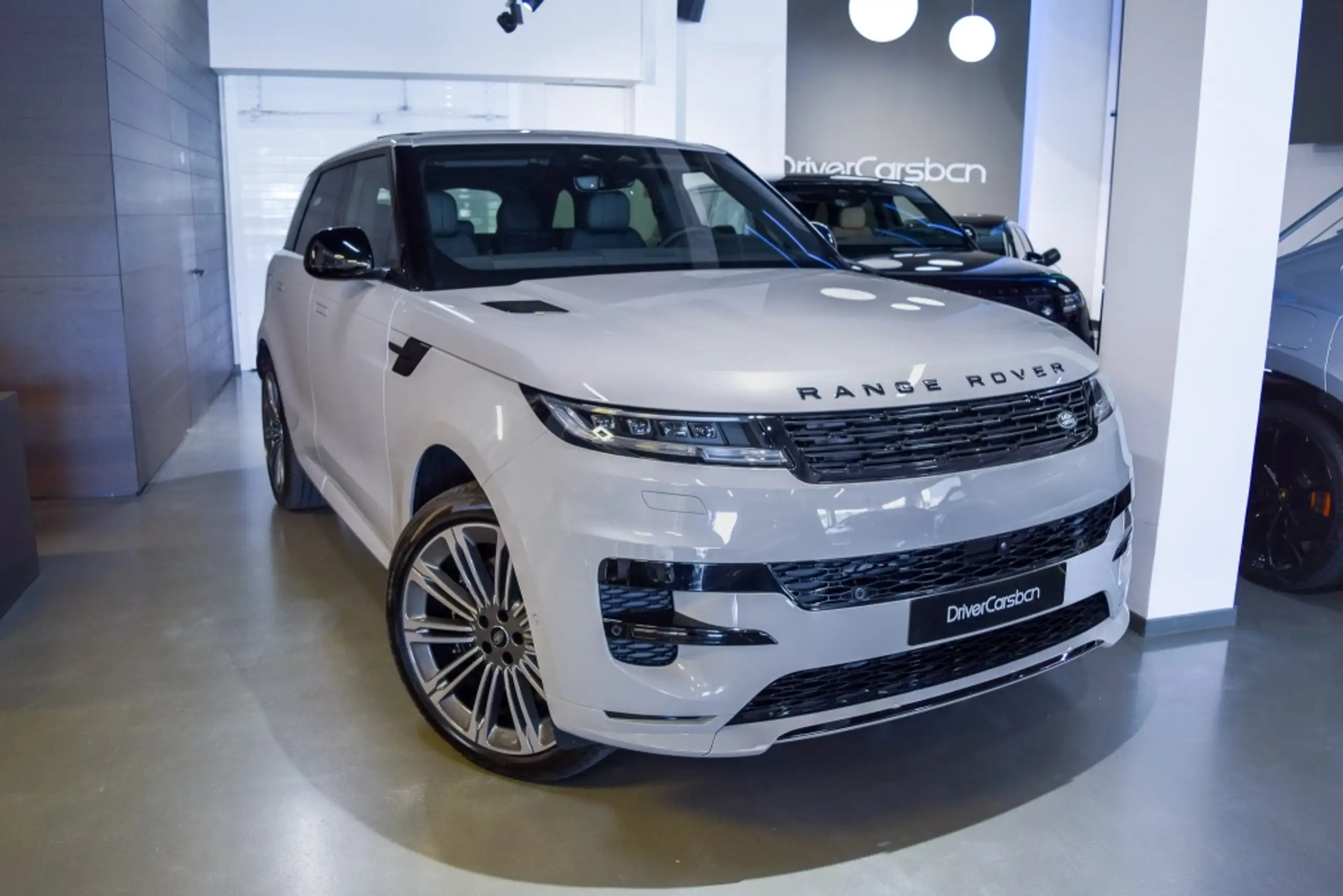 Land Rover - Range Rover Sport