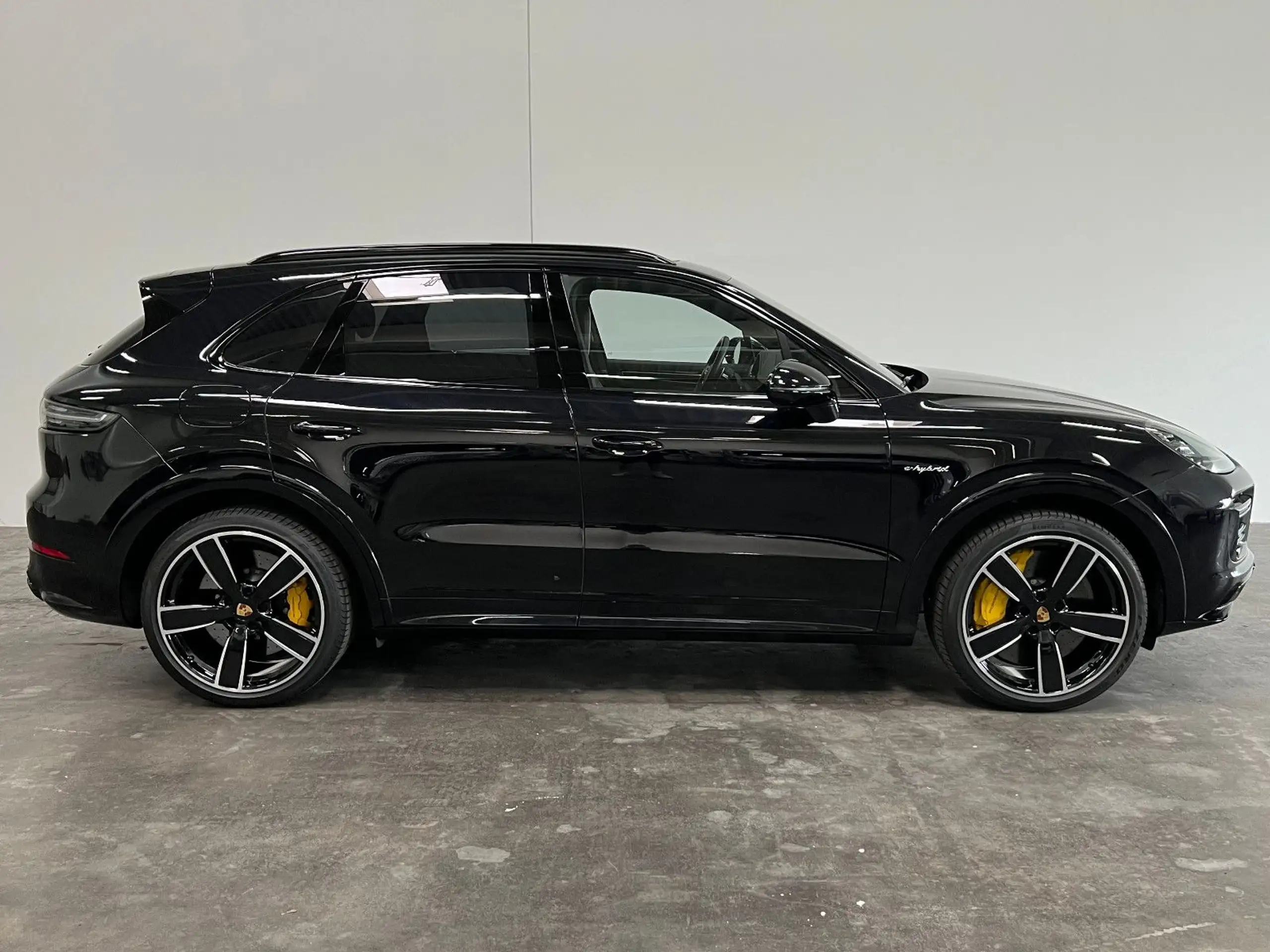 Porsche - Cayenne