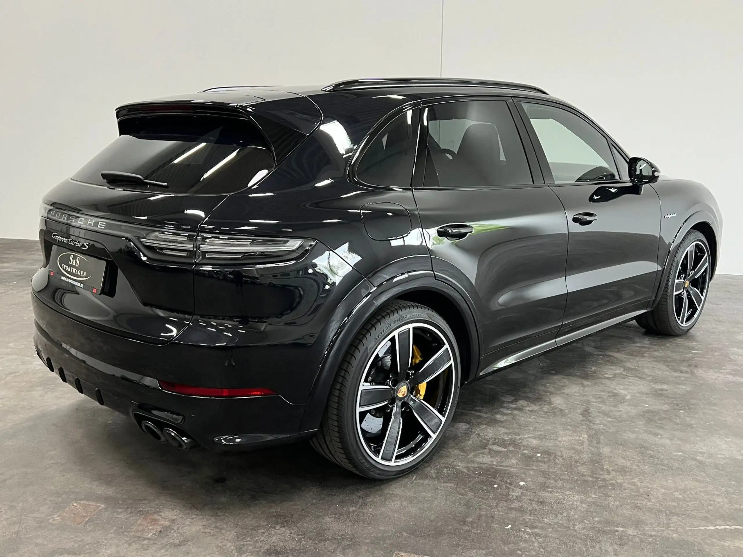 Porsche - Cayenne