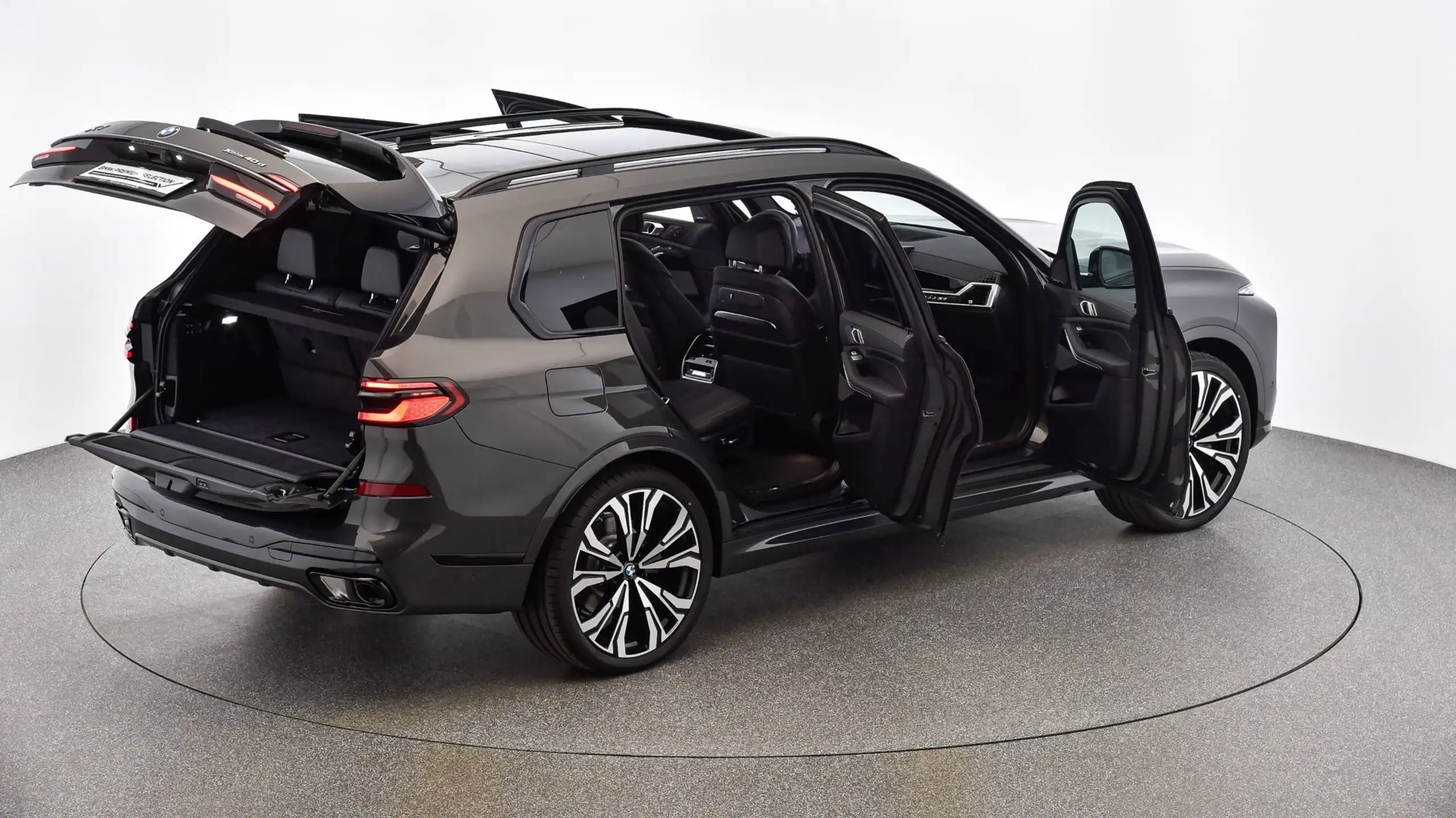 BMW - X7