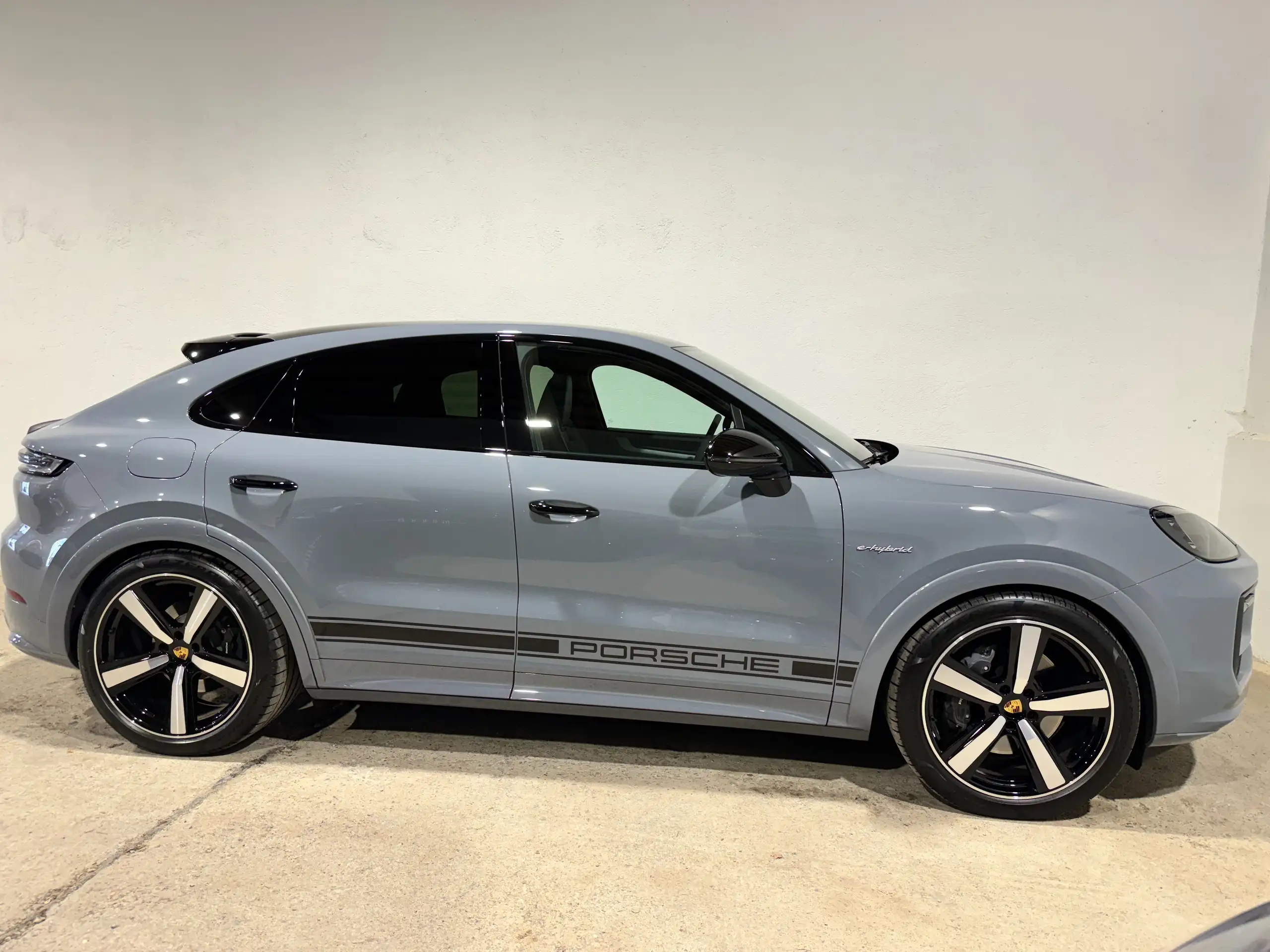 Porsche - Cayenne