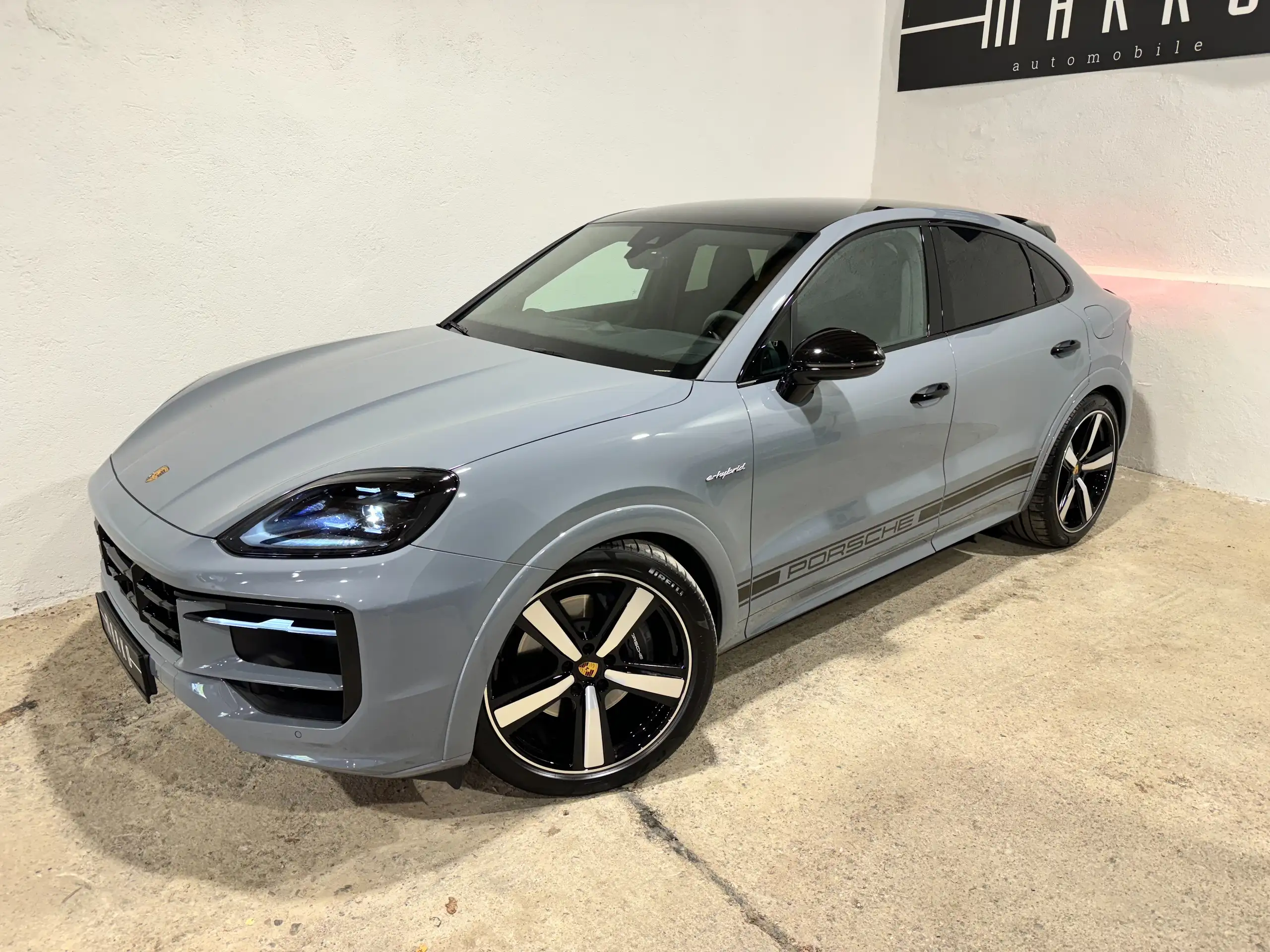 Porsche - Cayenne