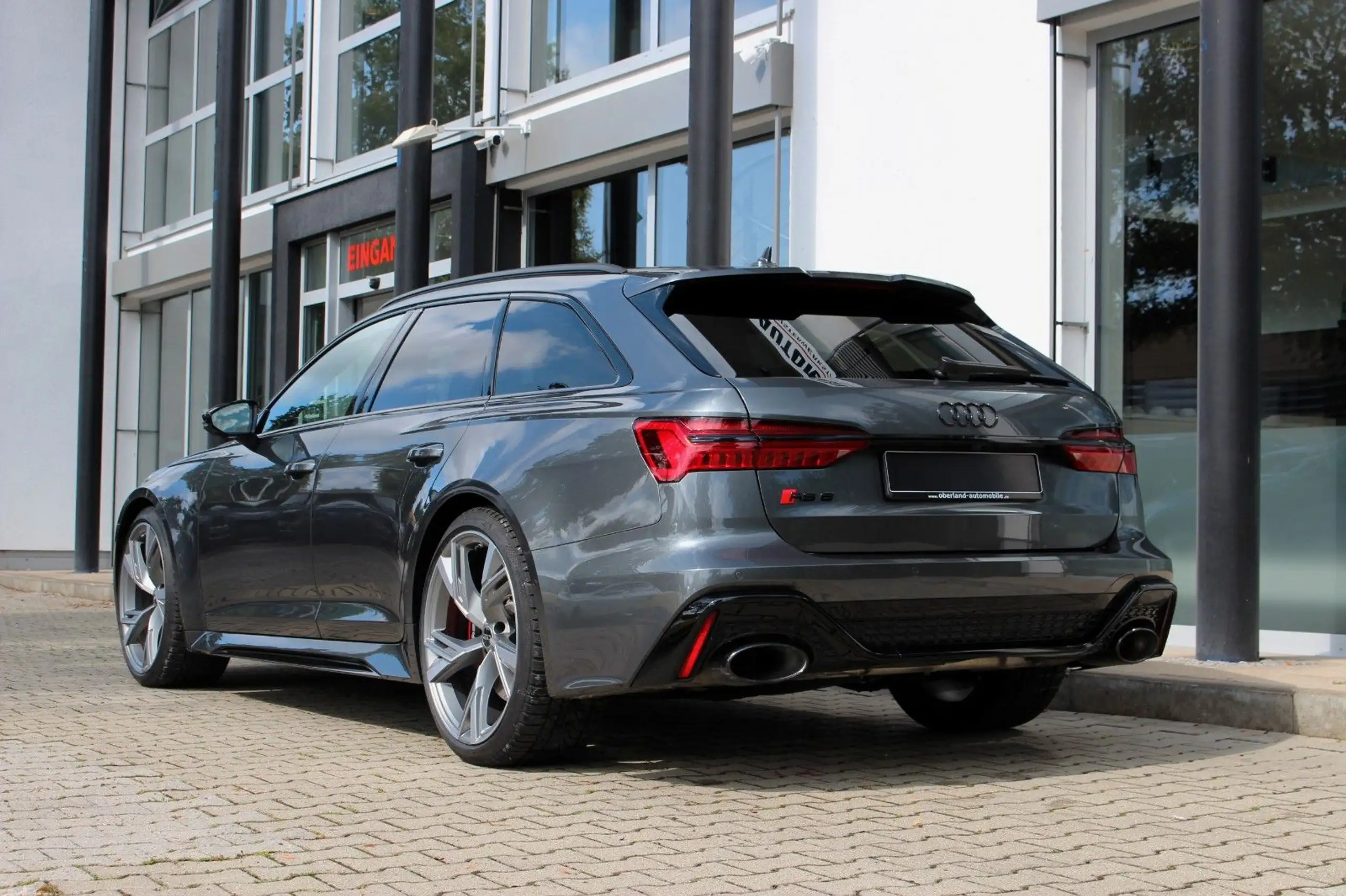 Audi - RS6