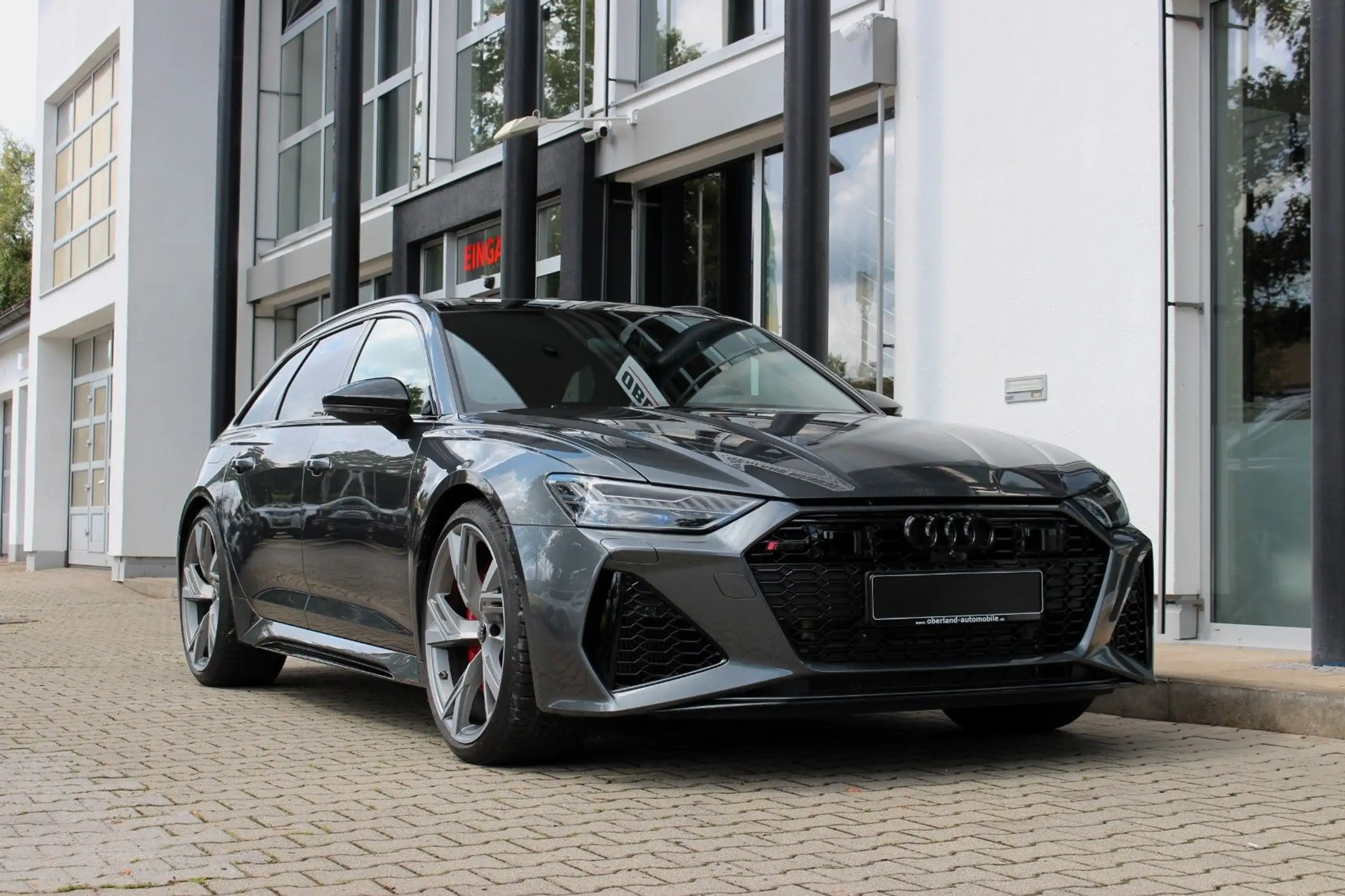 Audi - RS6