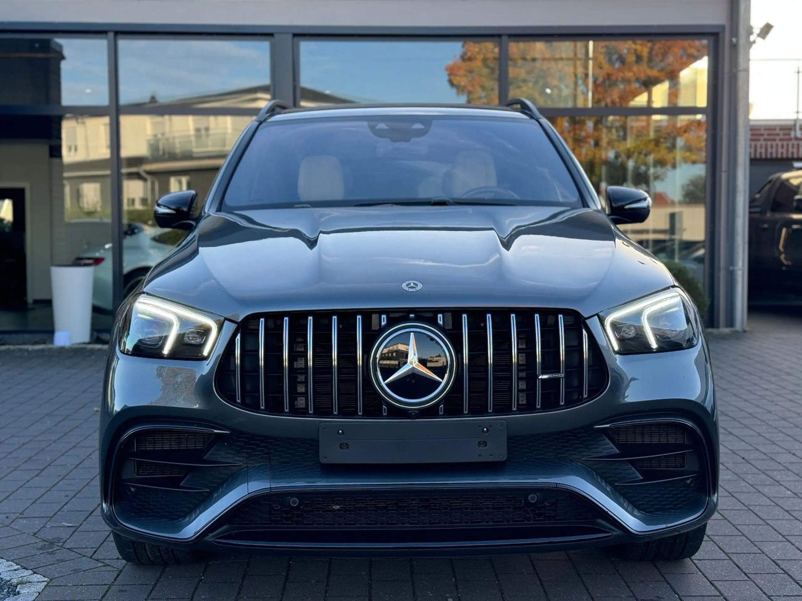 Mercedes-Benz - GLE 63 AMG