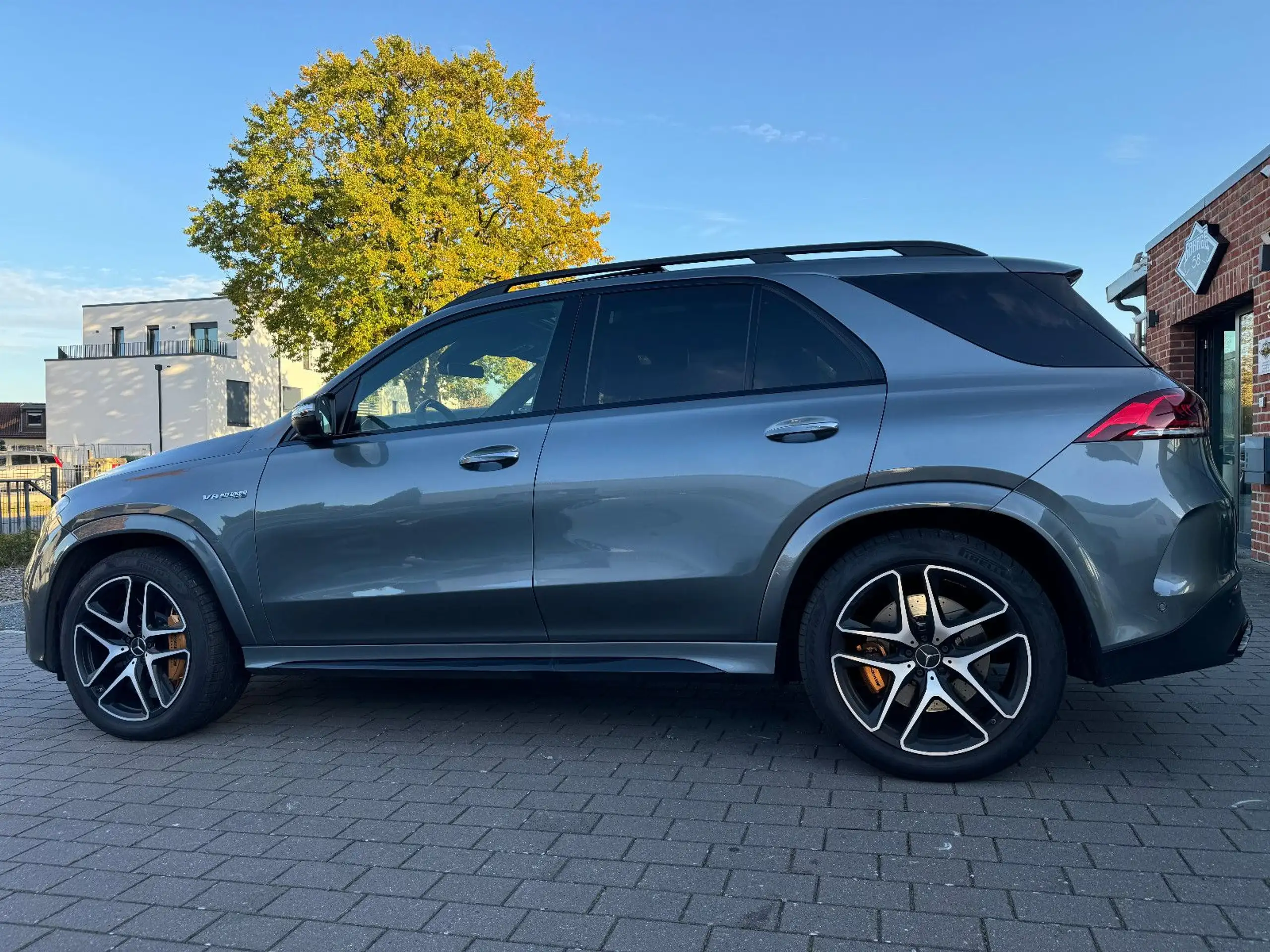 Mercedes-Benz - GLE 63 AMG