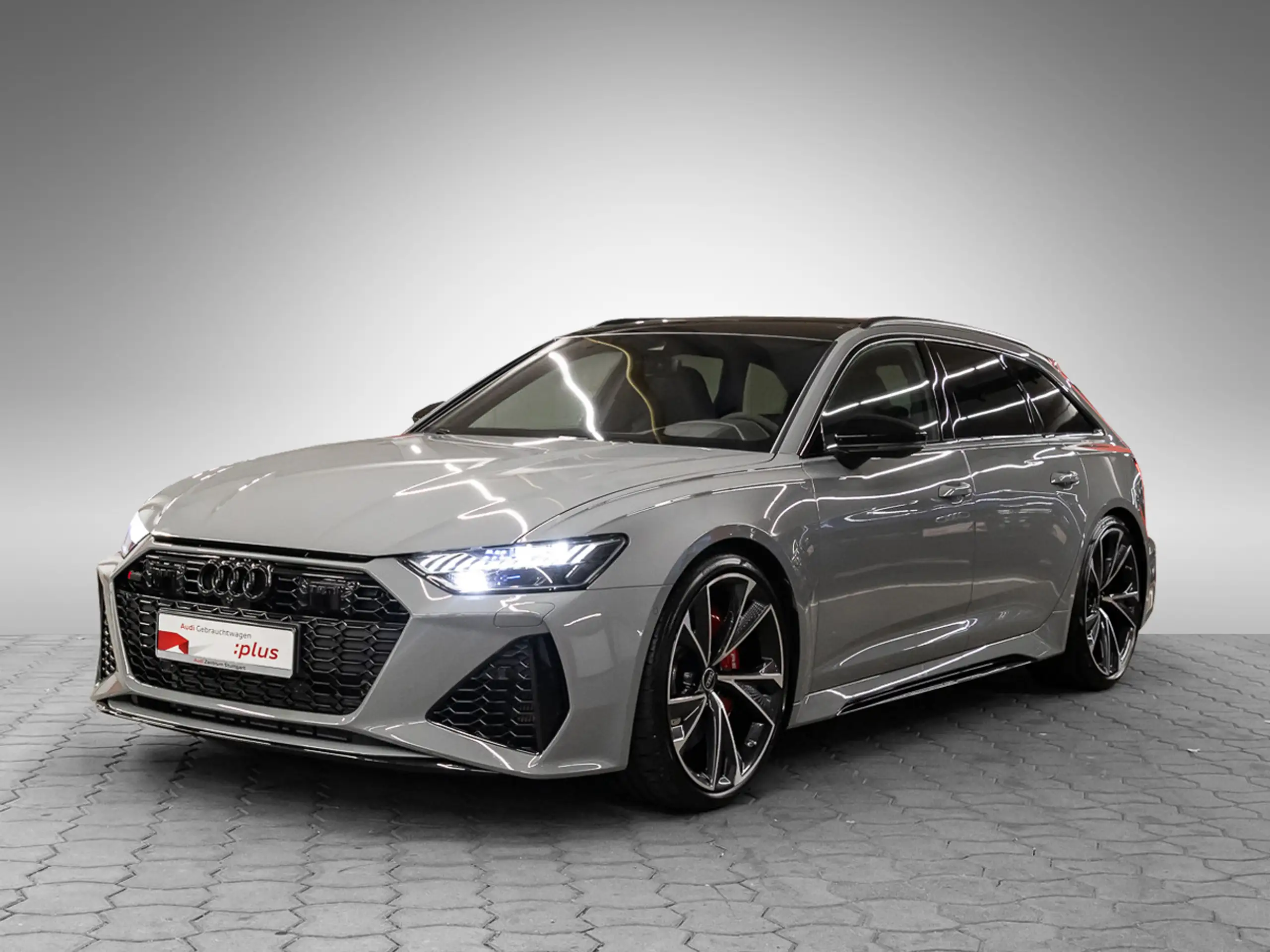 Audi - RS6