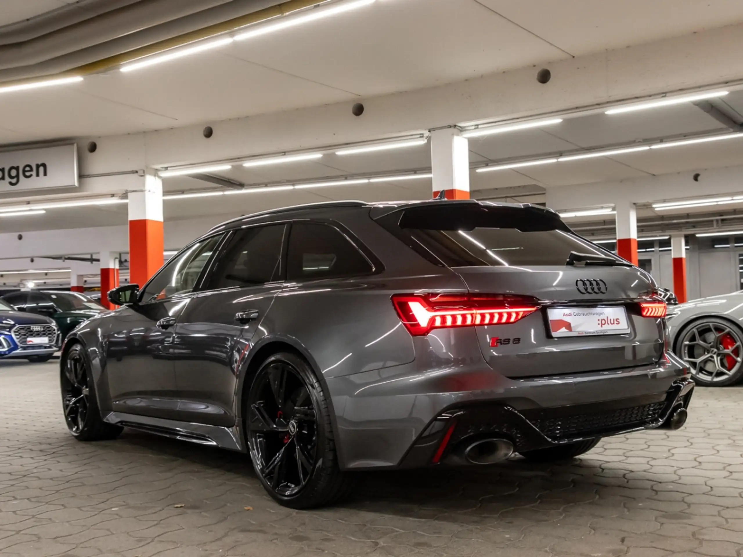 Audi - RS6