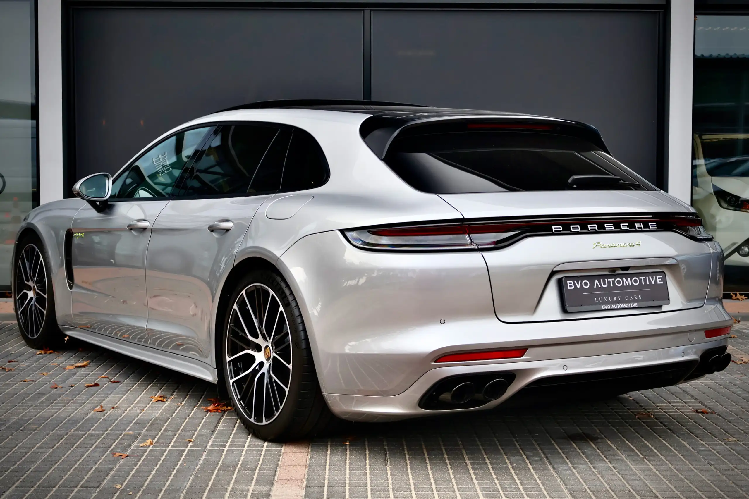 Porsche - Panamera