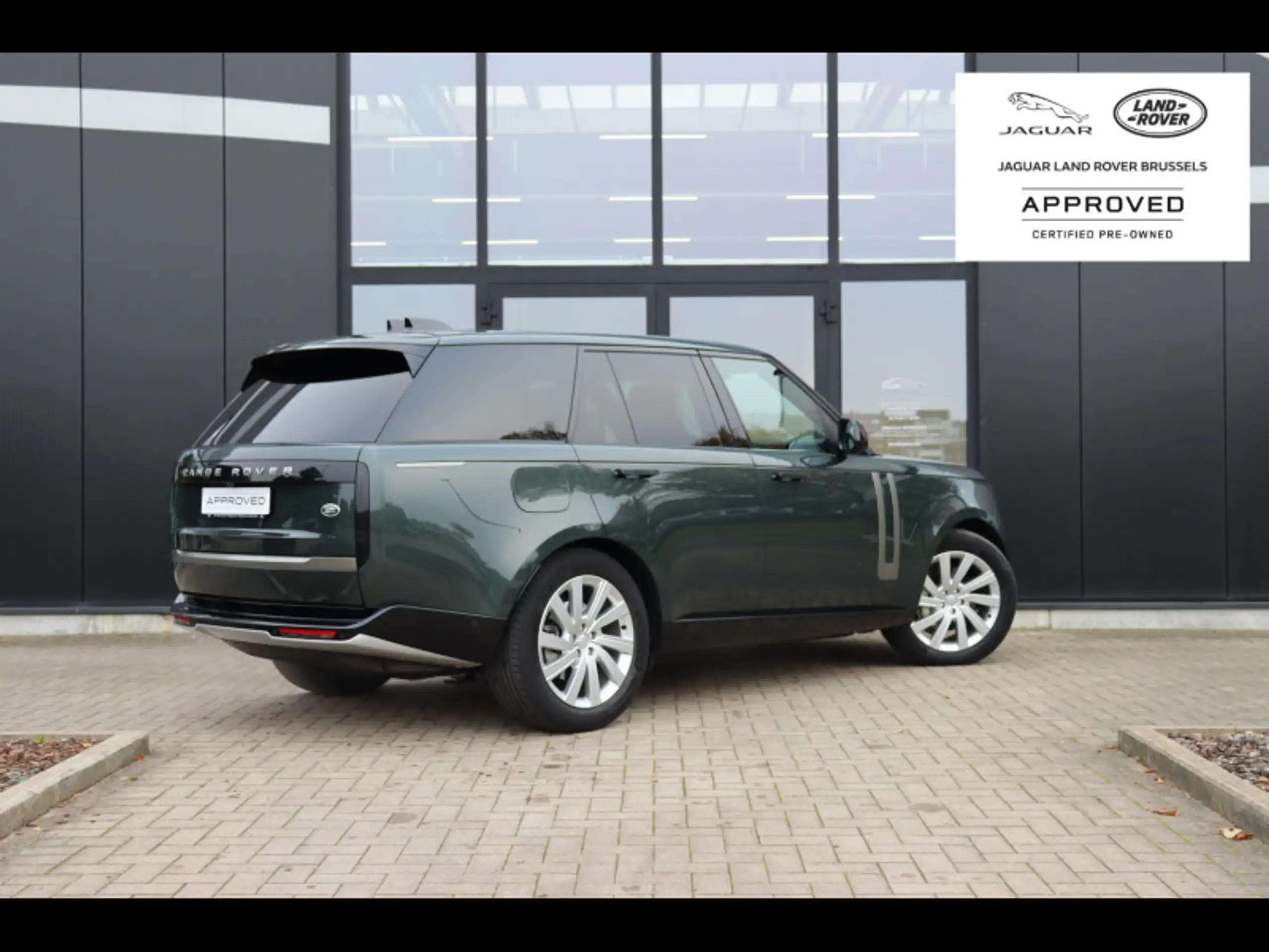 Land Rover - Range Rover