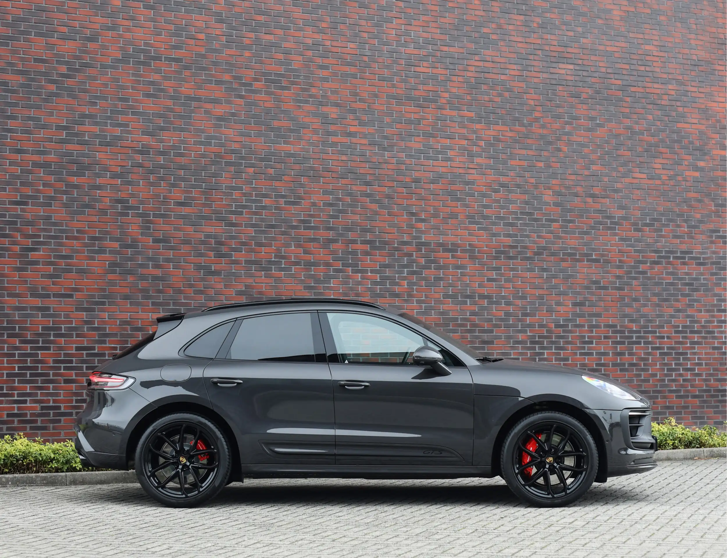 Porsche - Macan