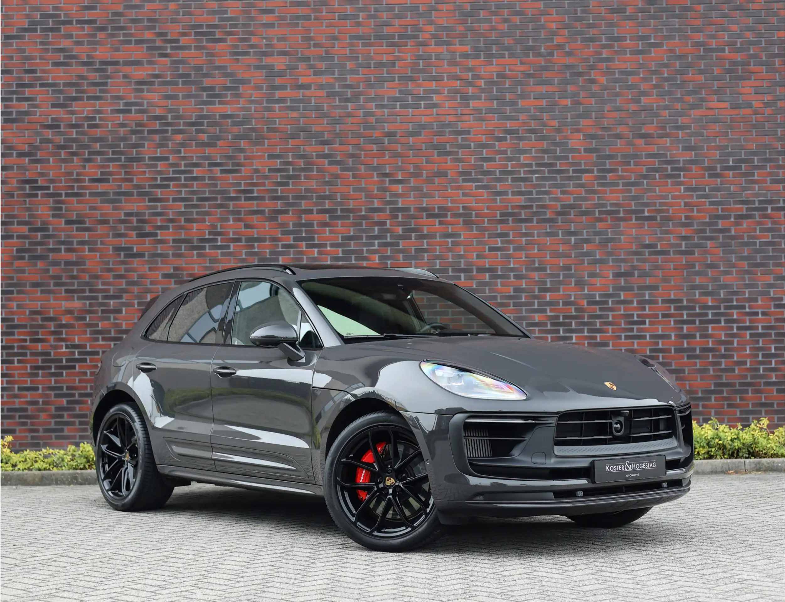 Porsche - Macan