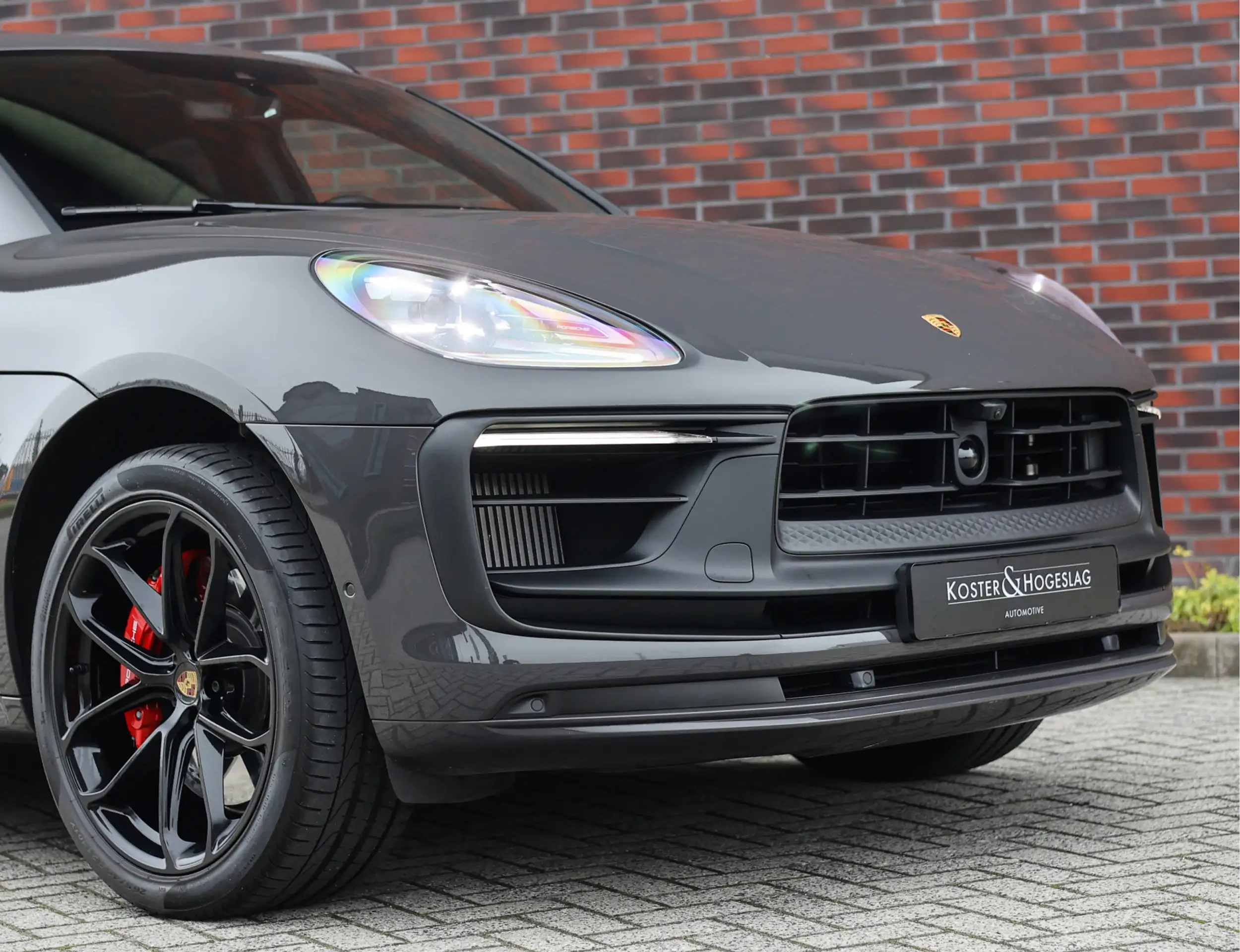 Porsche - Macan