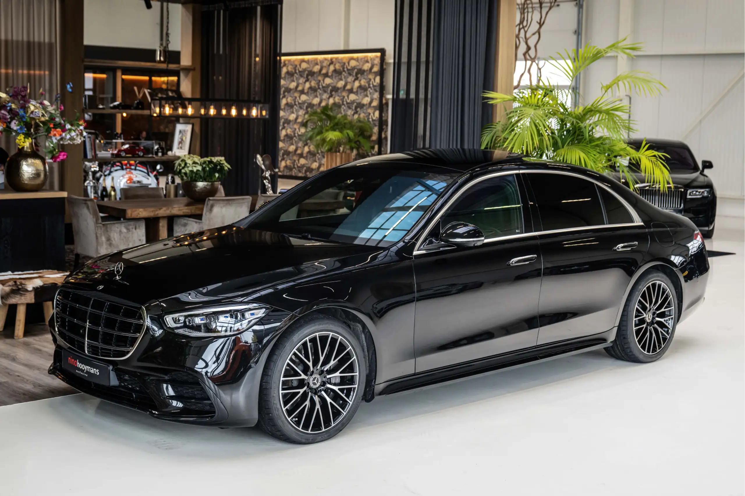 Mercedes-Benz - S 580