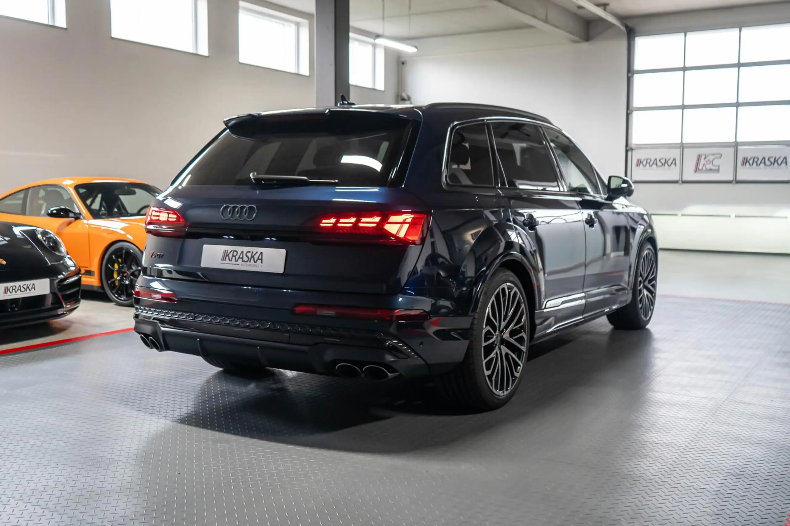 Audi - SQ7