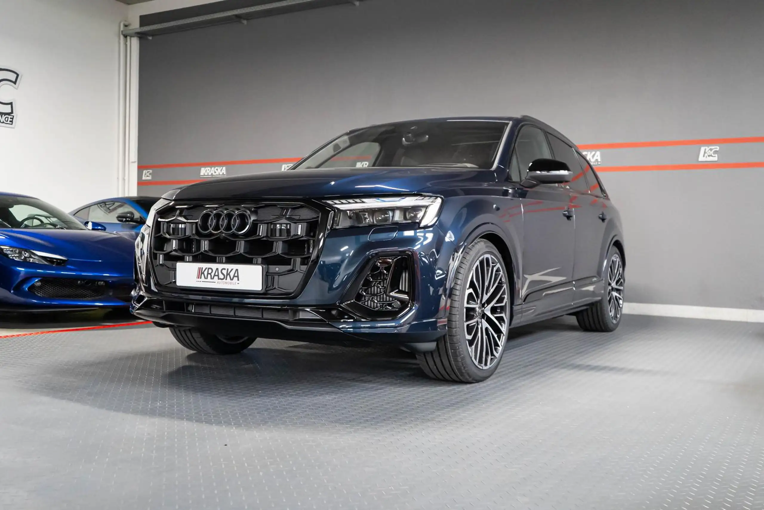 Audi - SQ7