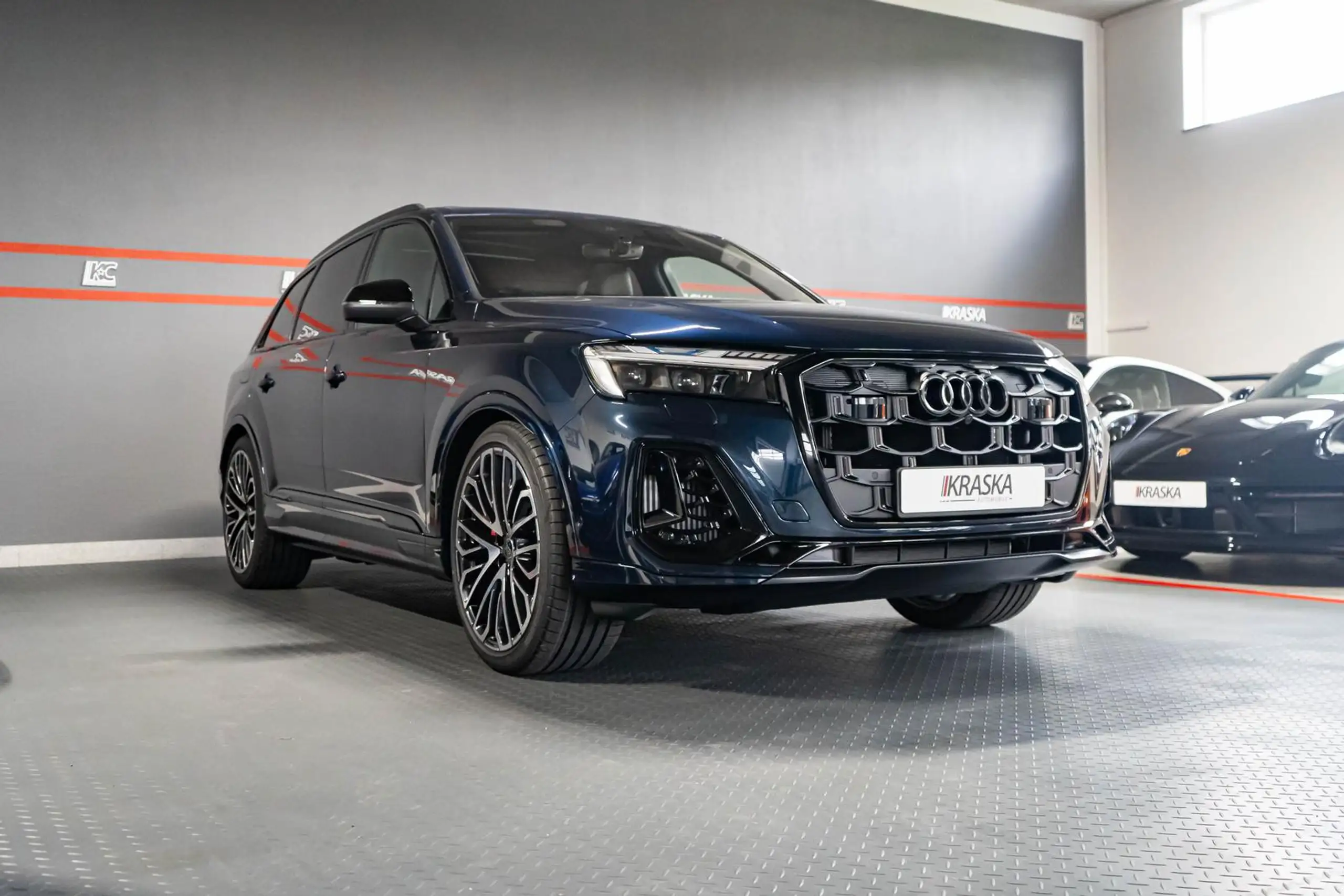 Audi - SQ7