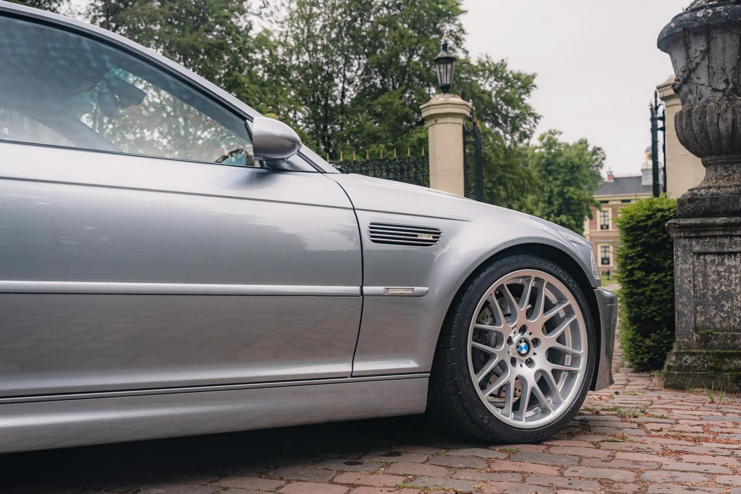 BMW - M3