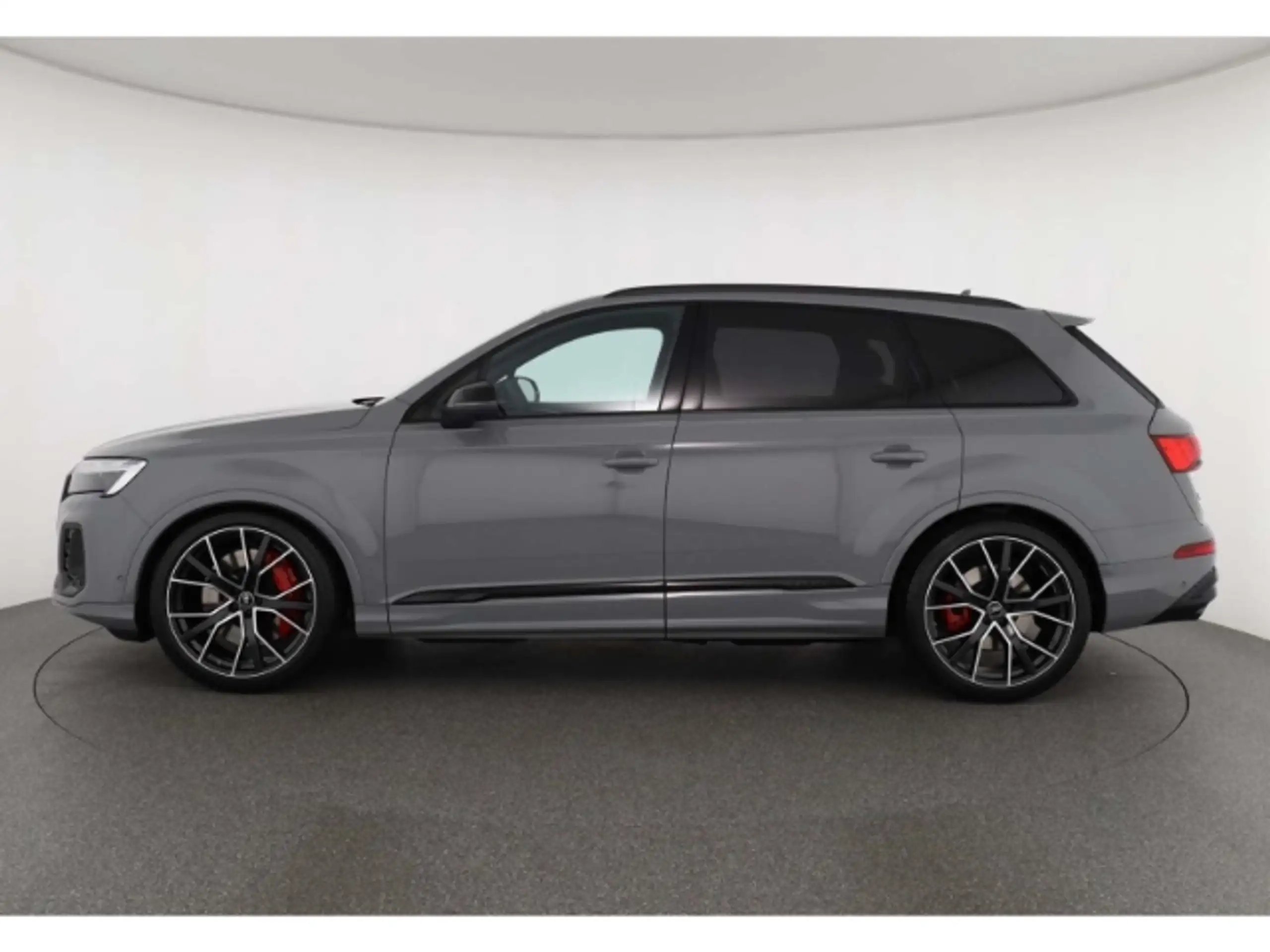 Audi - SQ7