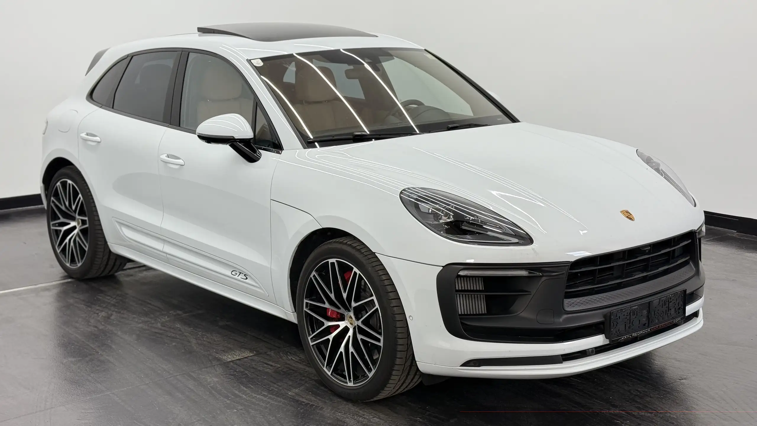 Porsche - Macan