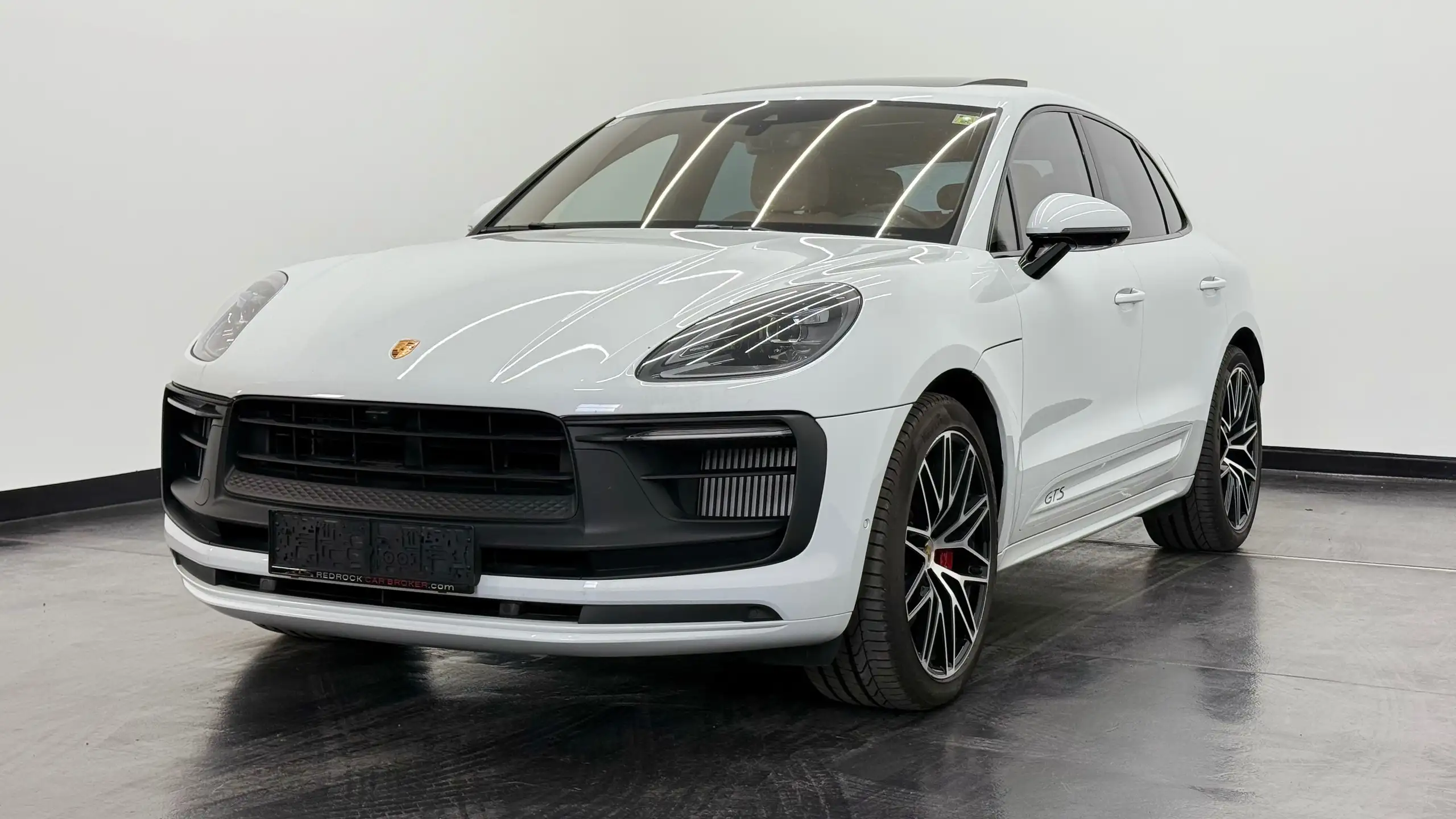 Porsche - Macan