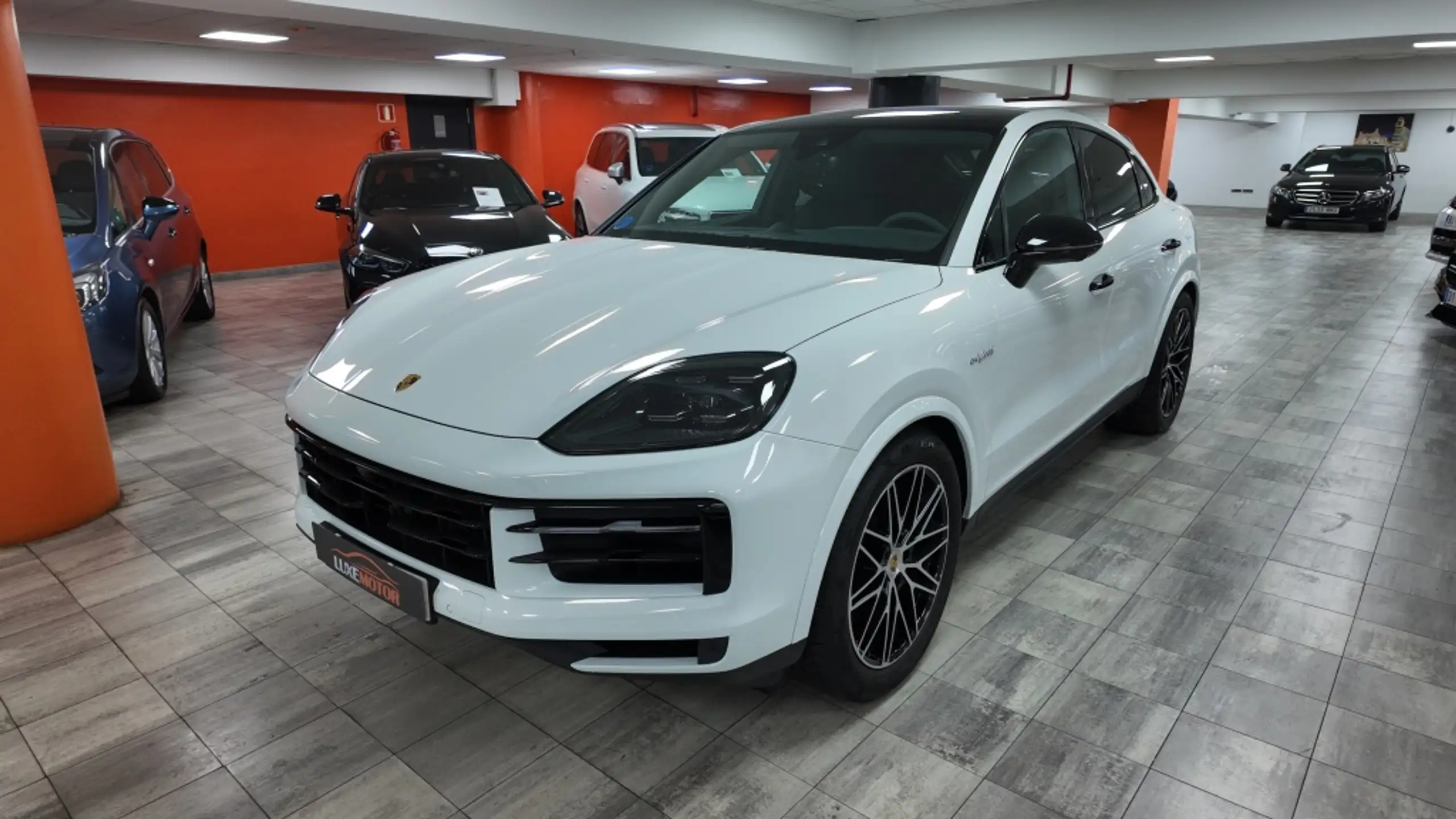 Porsche - Cayenne