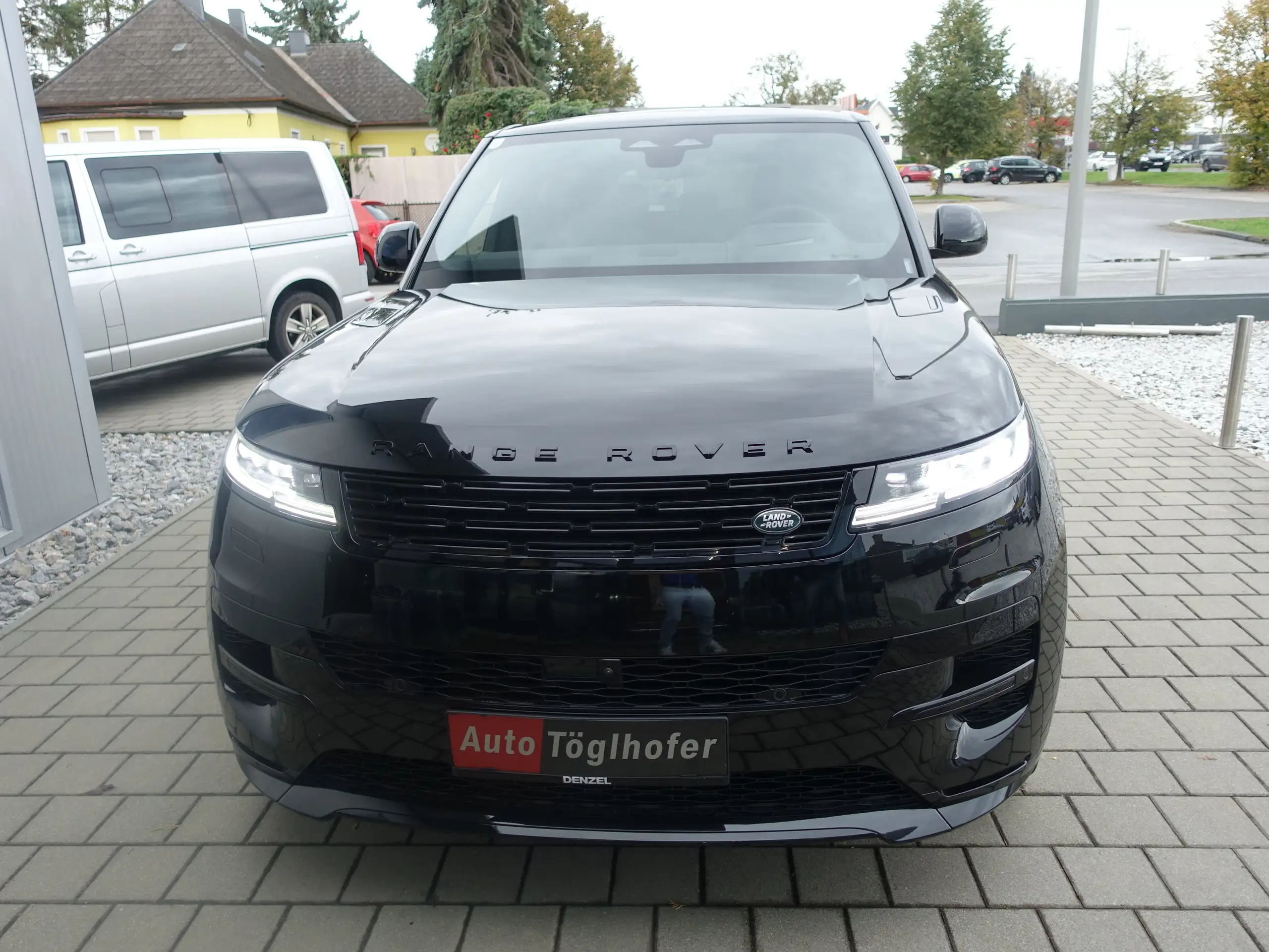 Land Rover - Range Rover Sport