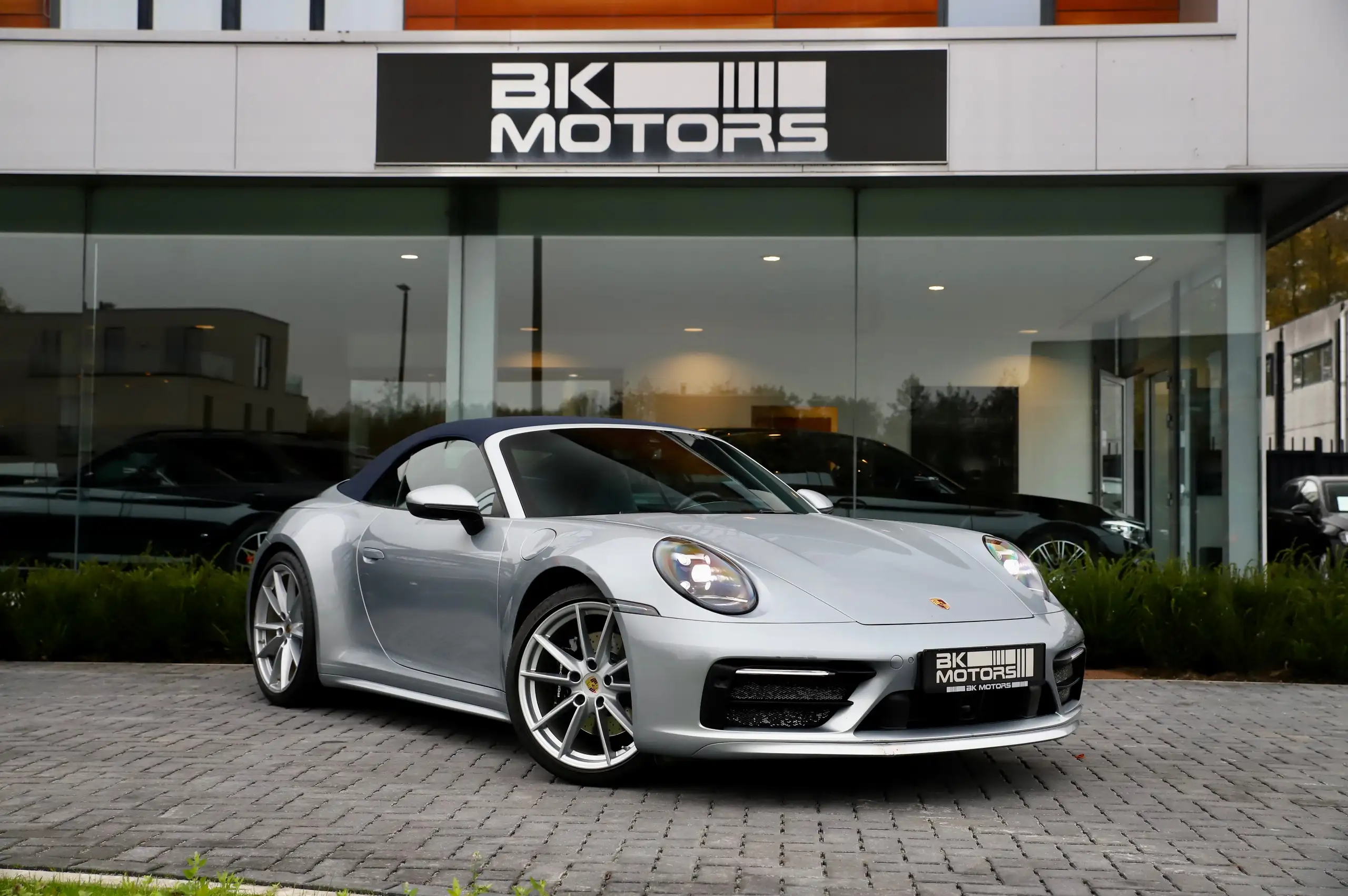 Porsche 992 2019