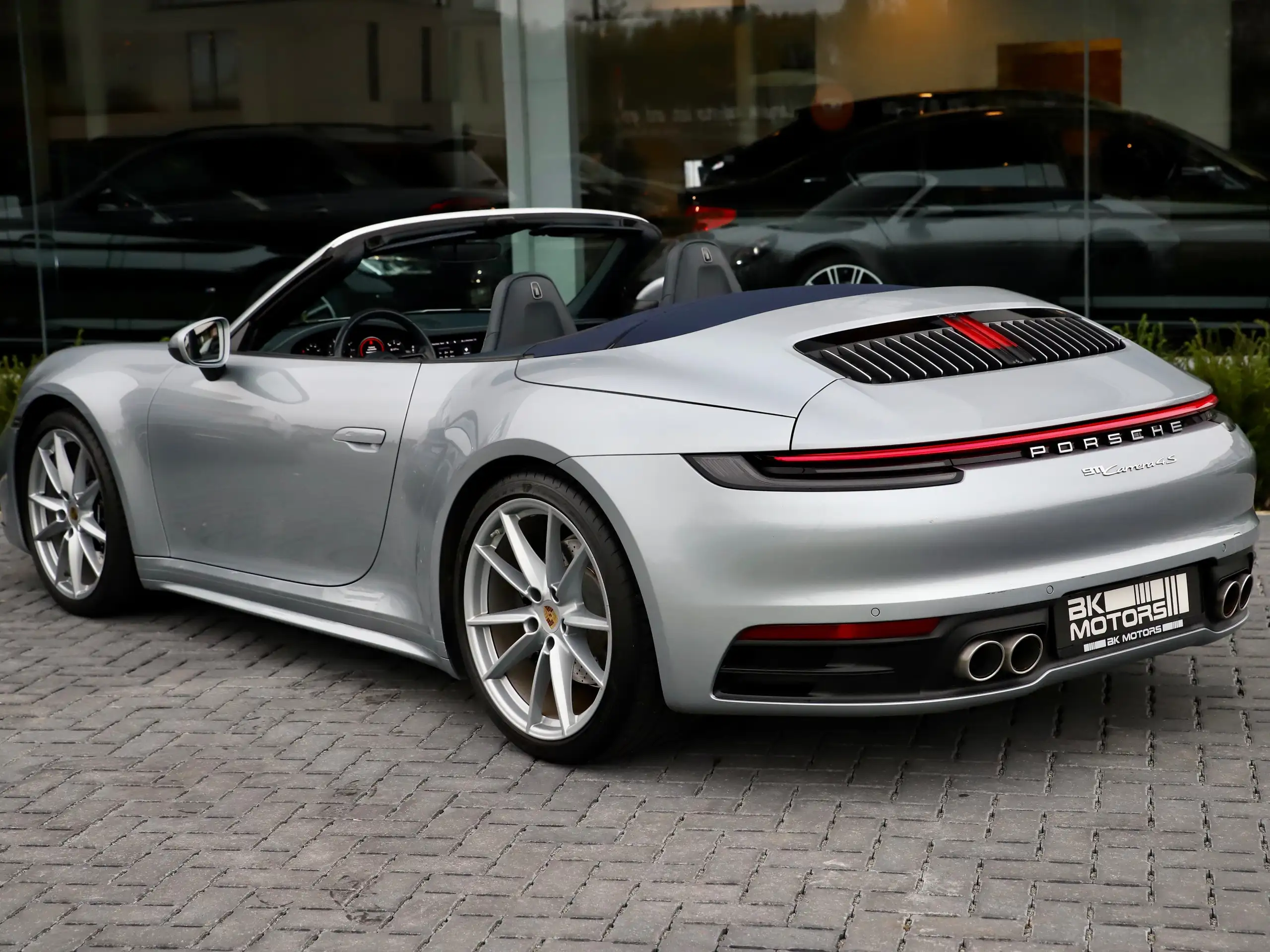 Porsche - 992