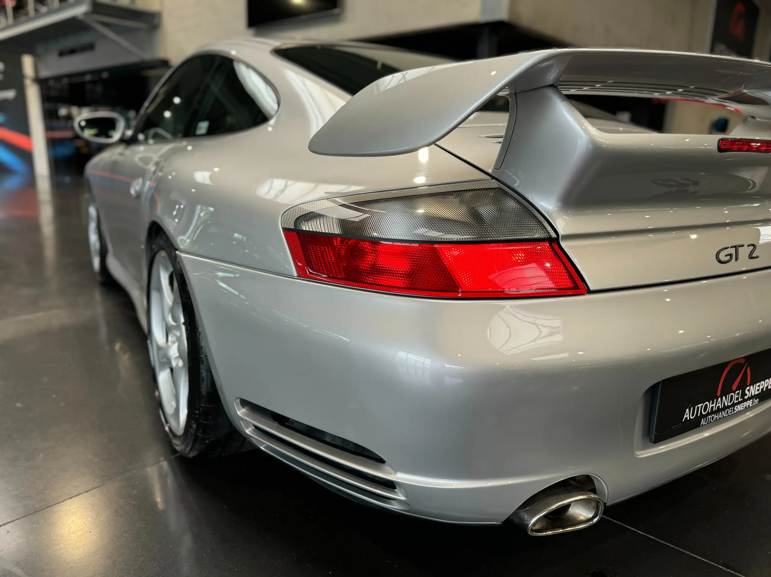 Porsche - 996