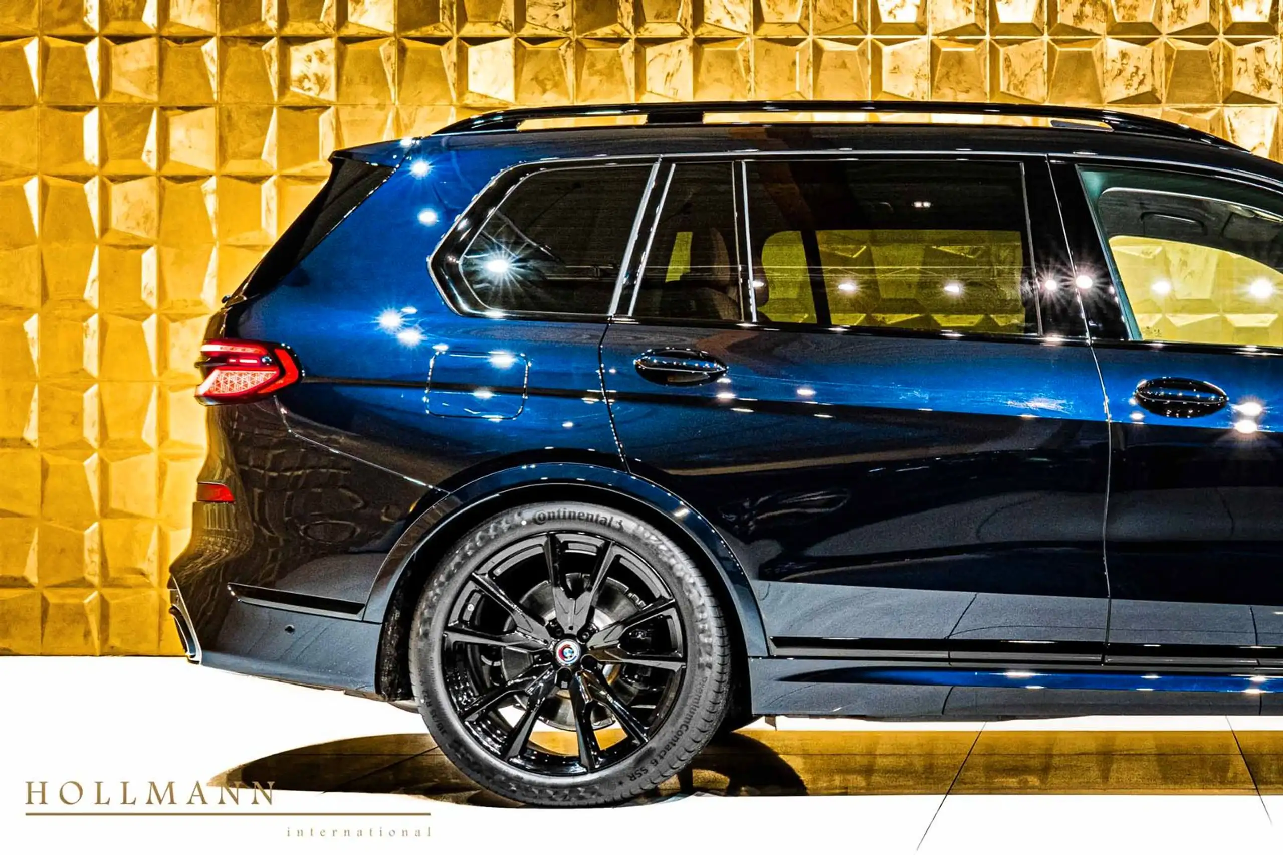 BMW - X7