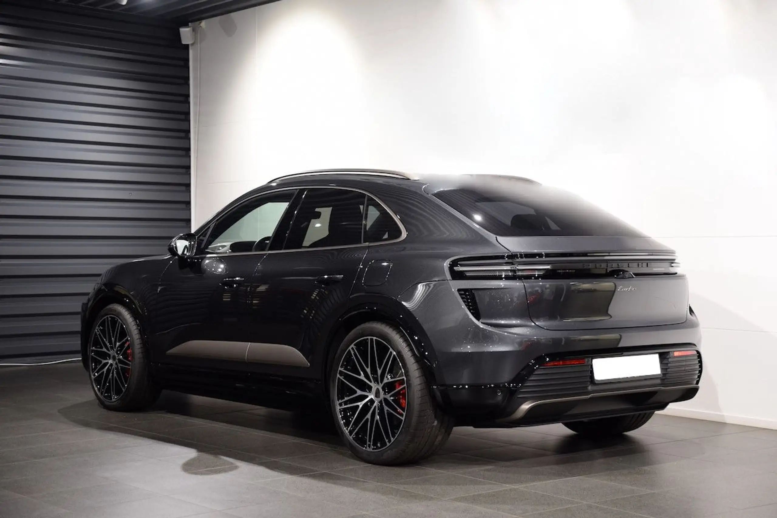 Porsche - Macan