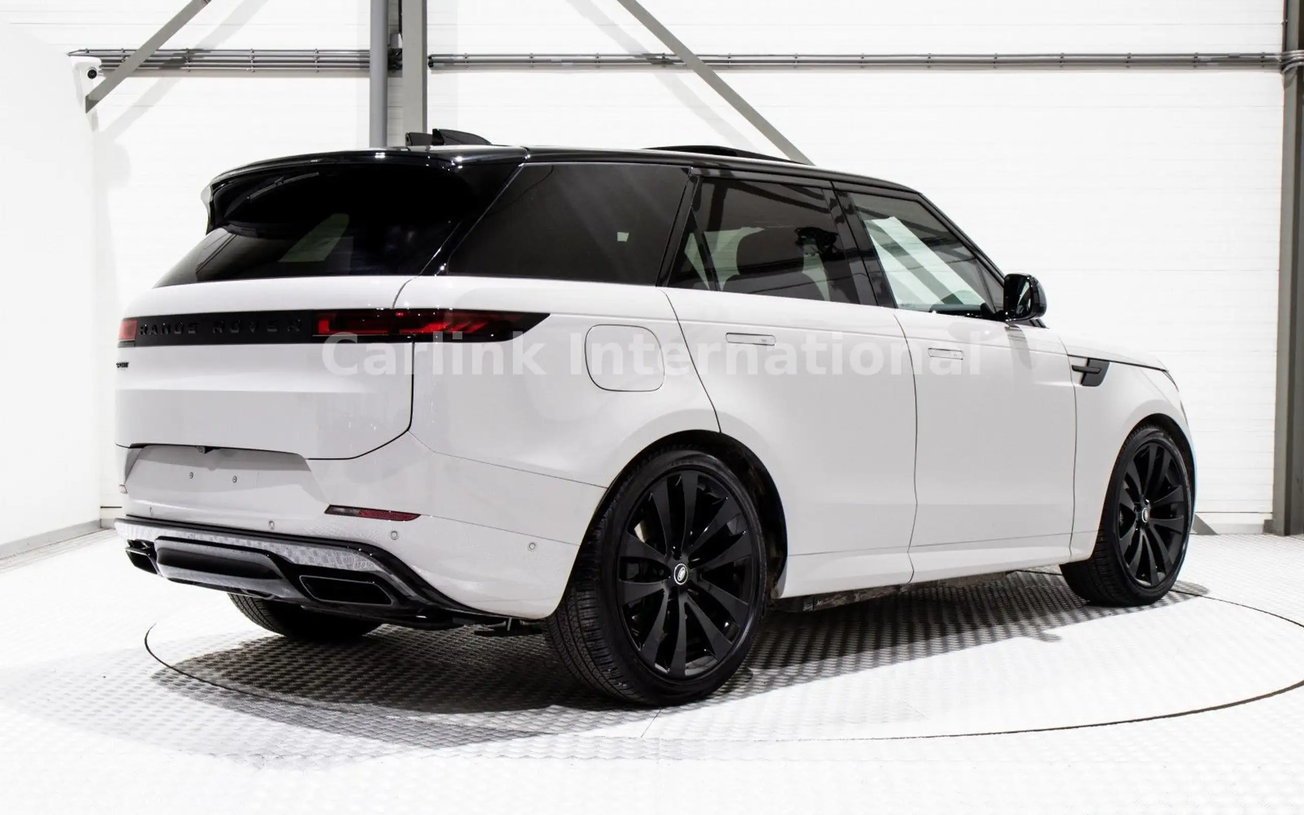 Land Rover - Range Rover Sport