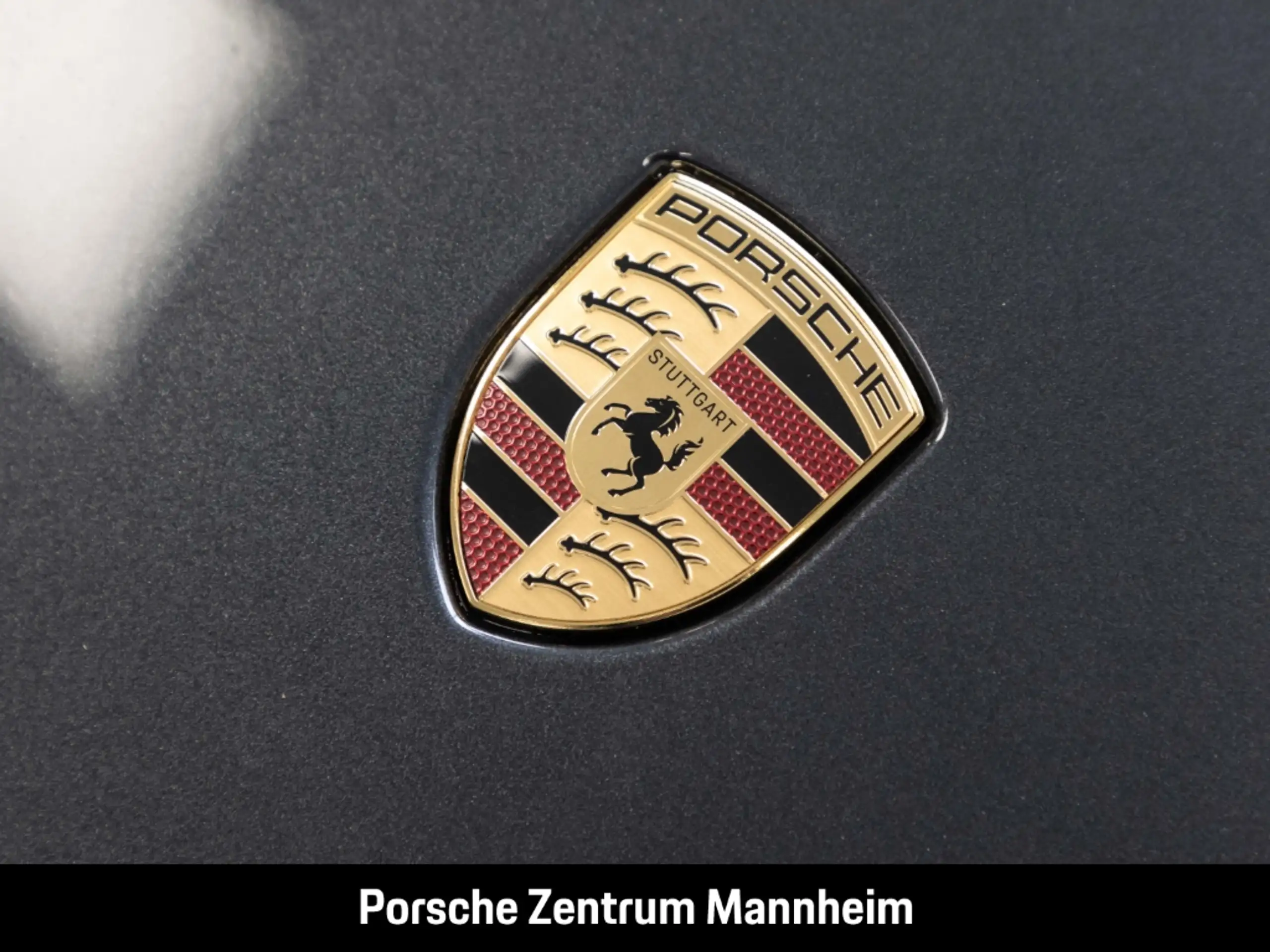 Porsche - Taycan