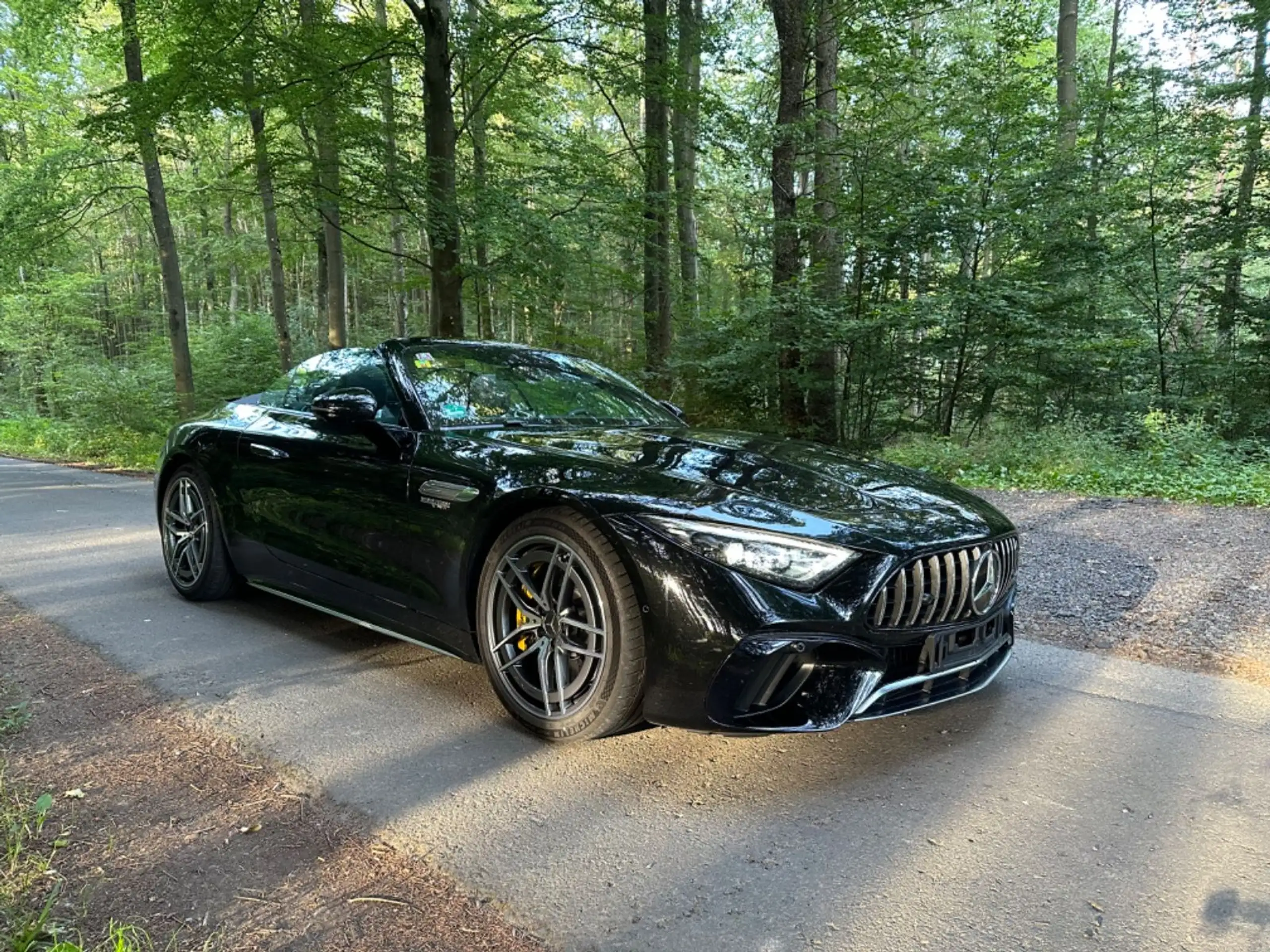 Mercedes-Benz - SL 63 AMG