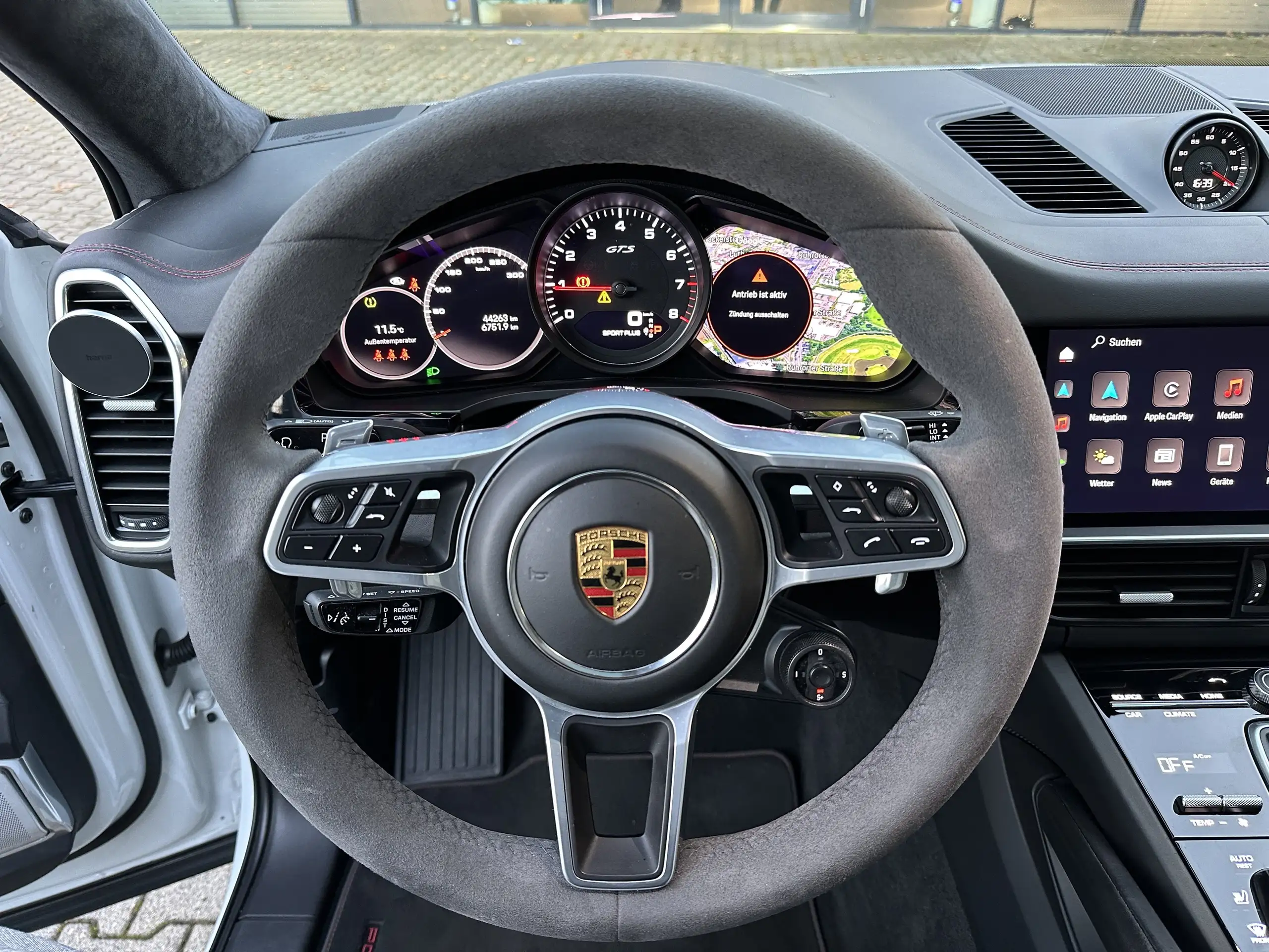 Porsche - Cayenne