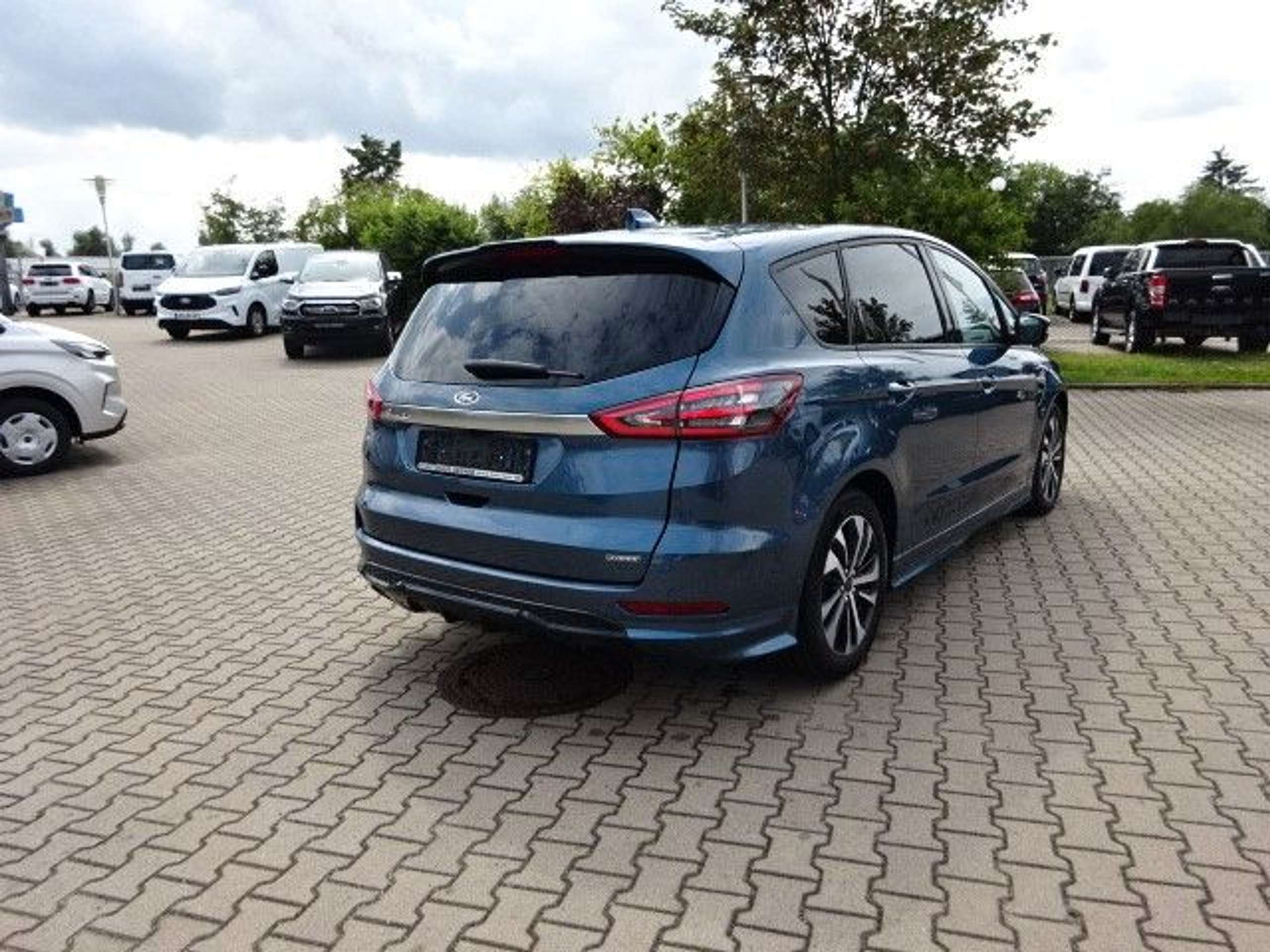 Ford - S-Max