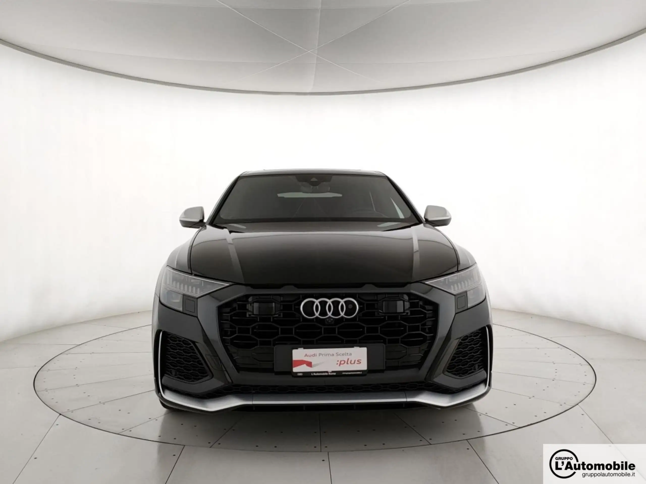 Audi - RS Q8