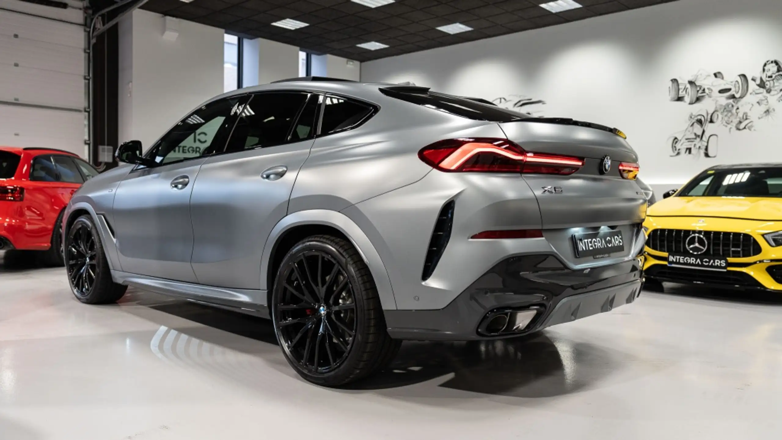 BMW - X6