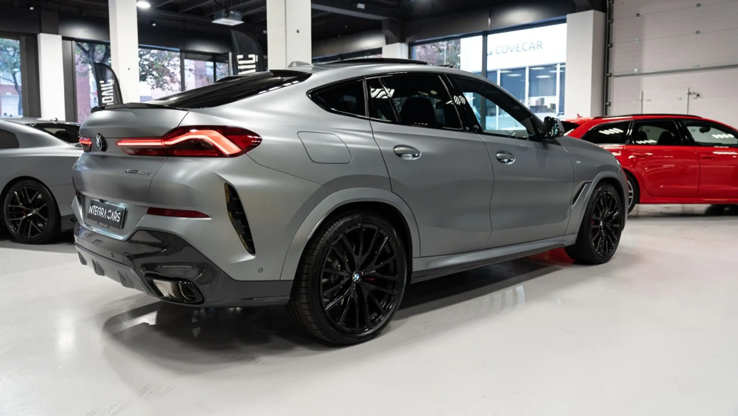 BMW - X6