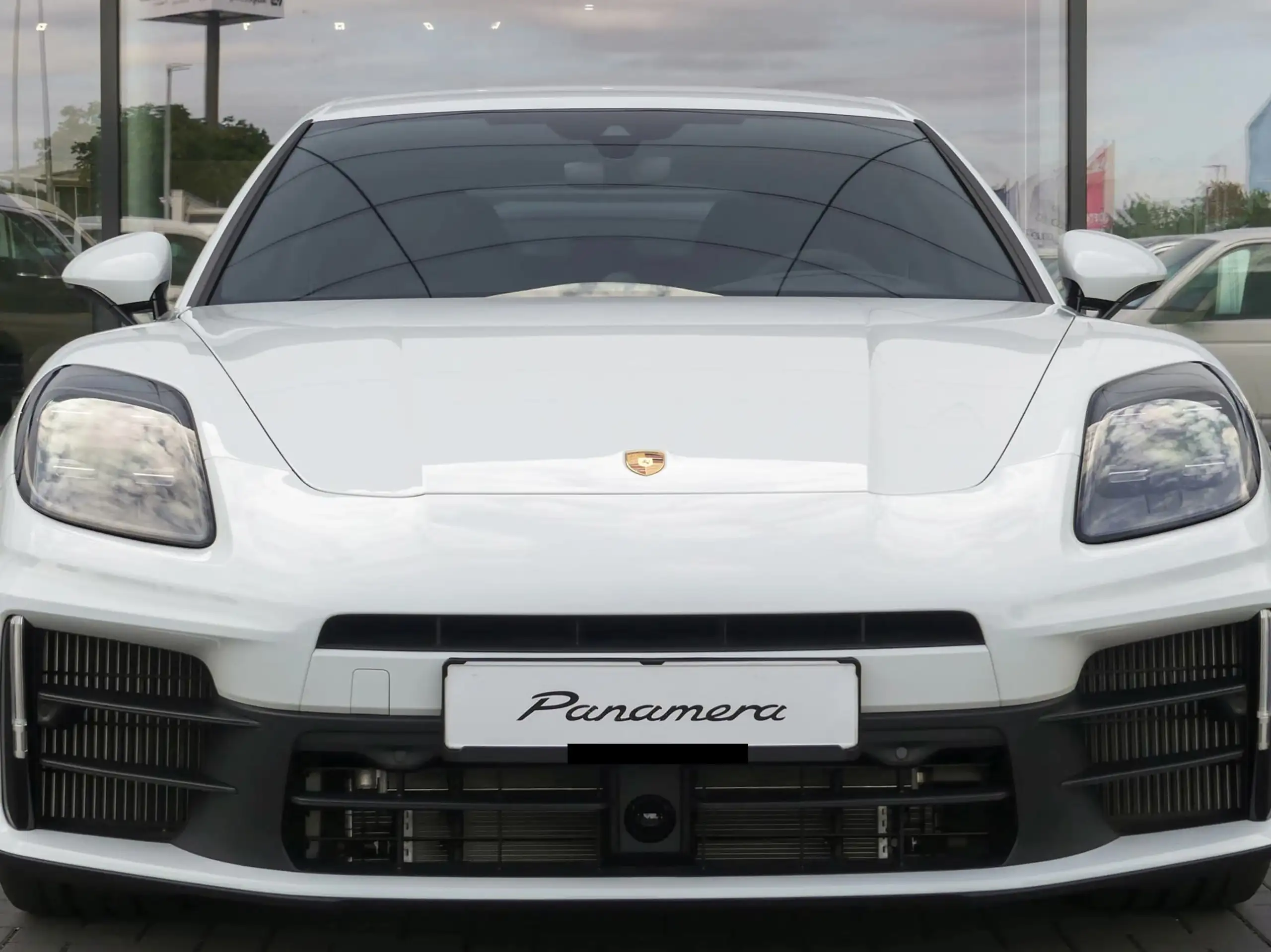 Porsche - Panamera