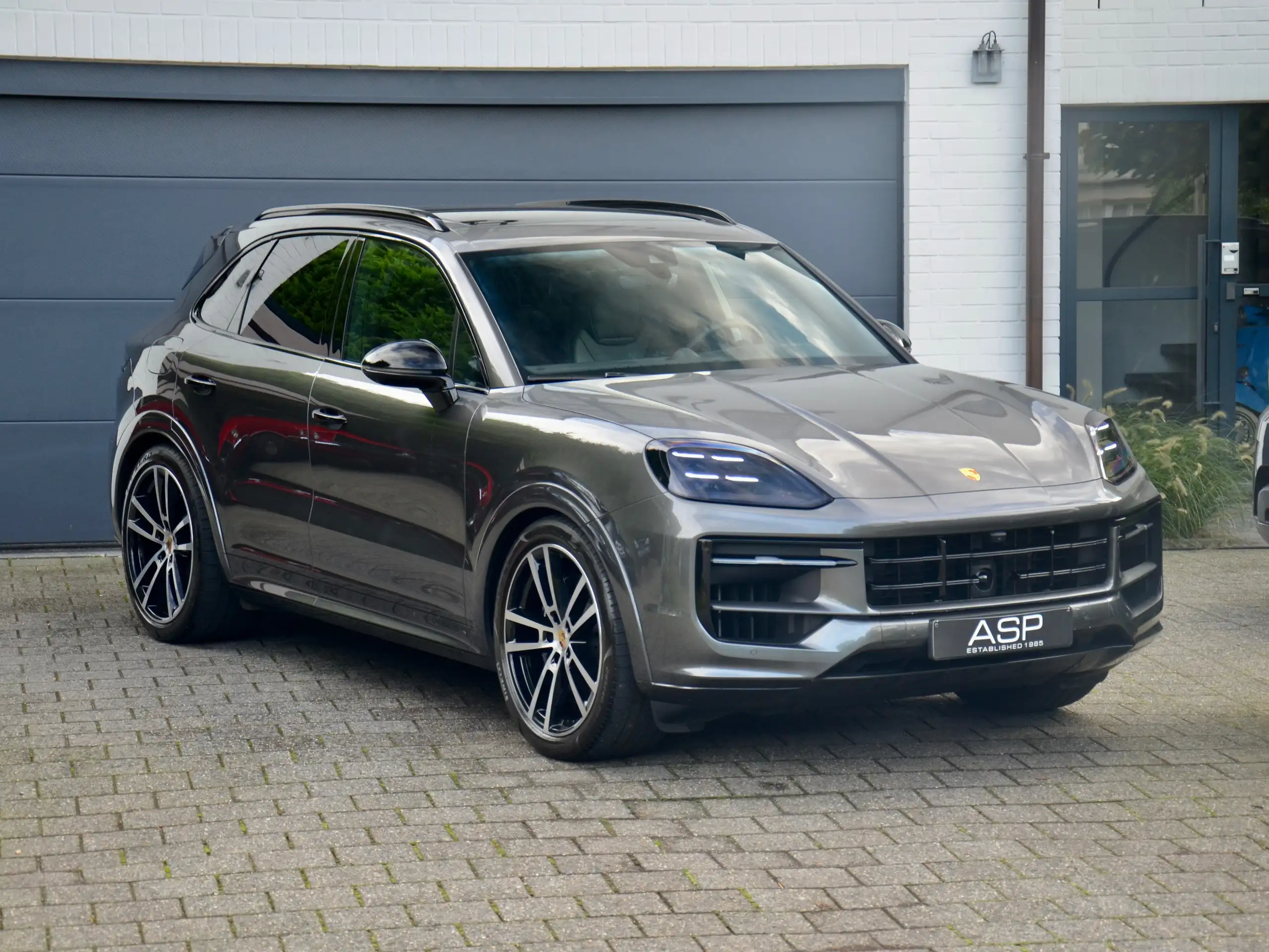 Porsche - Cayenne