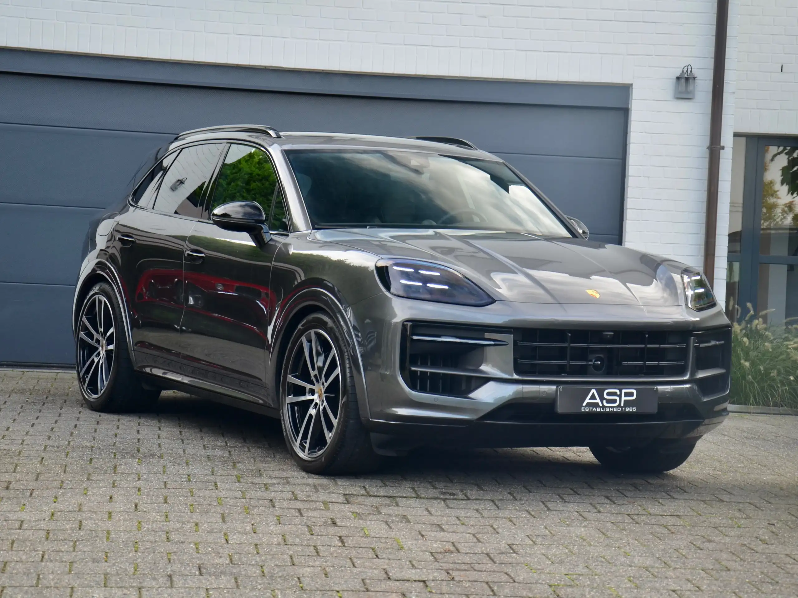 Porsche - Cayenne