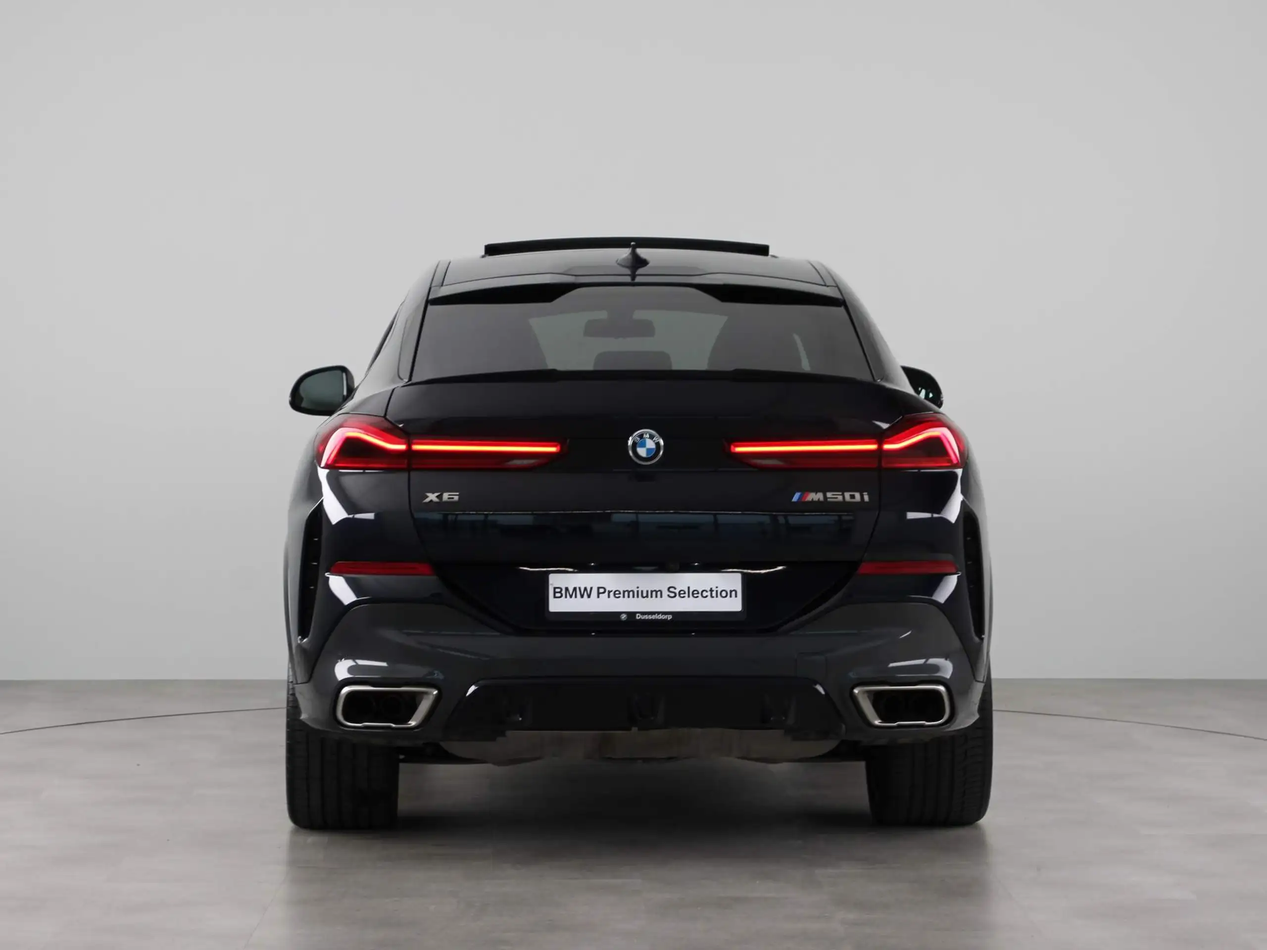 BMW - X6