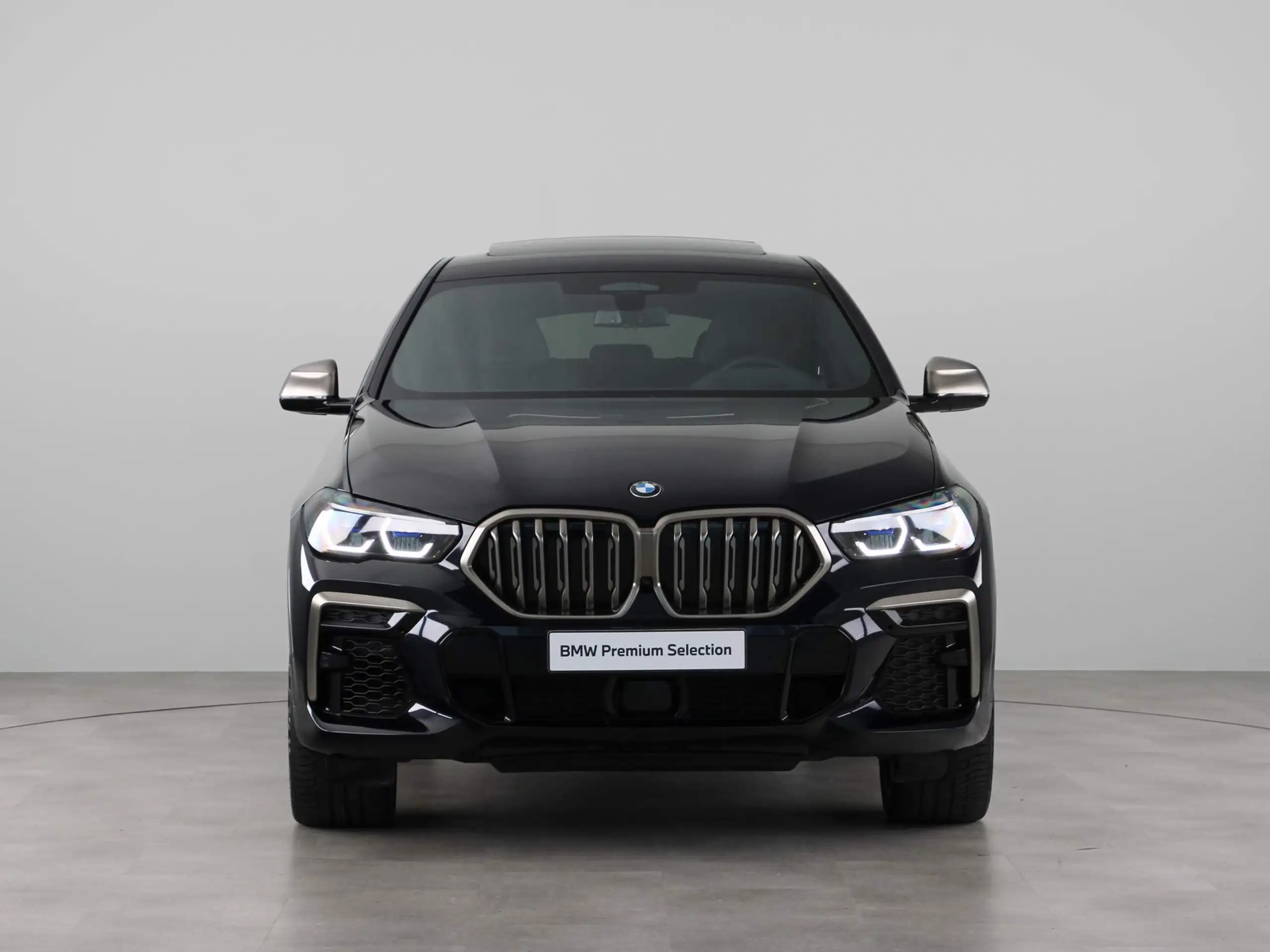 BMW - X6