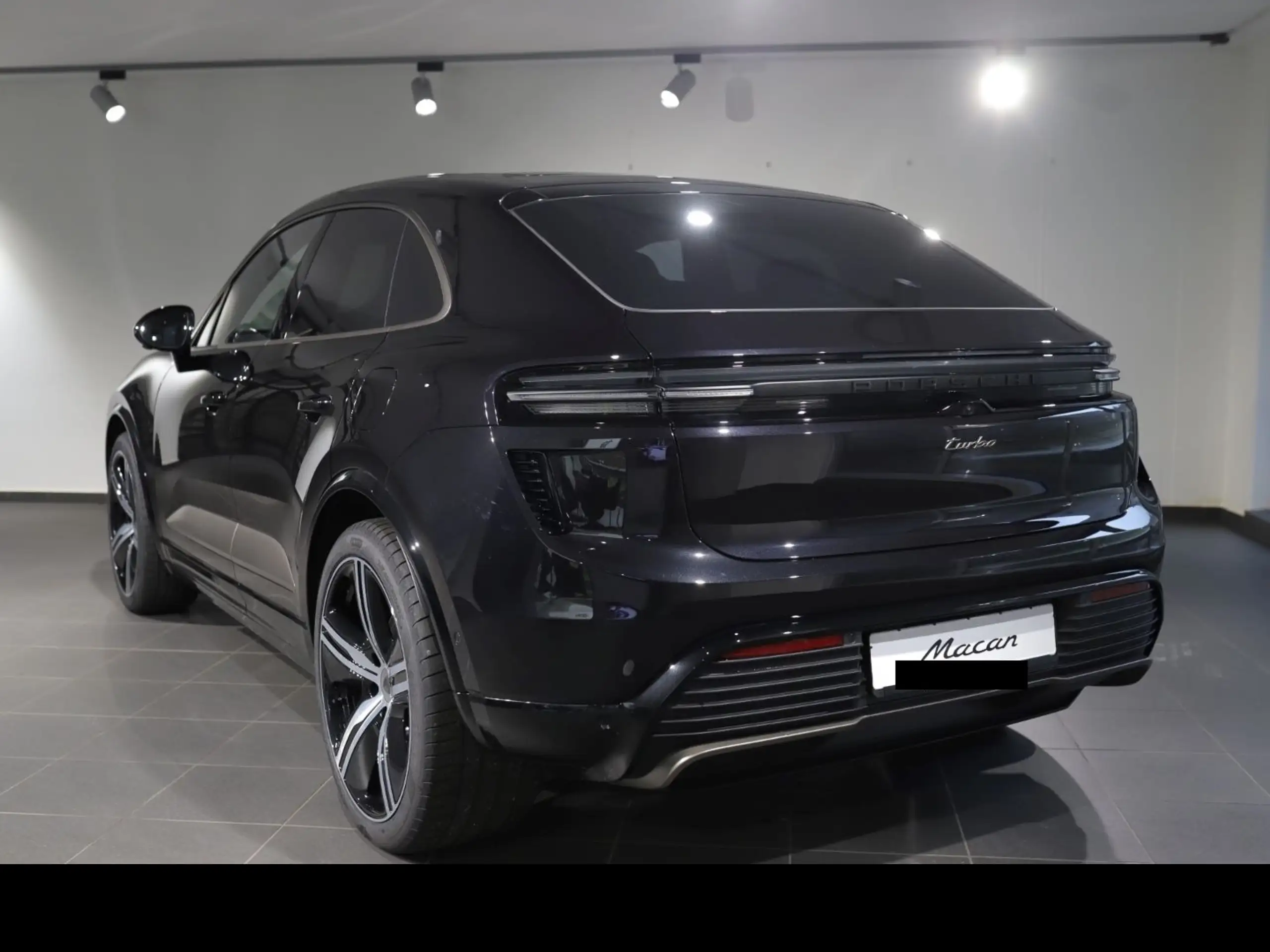 Porsche - Macan